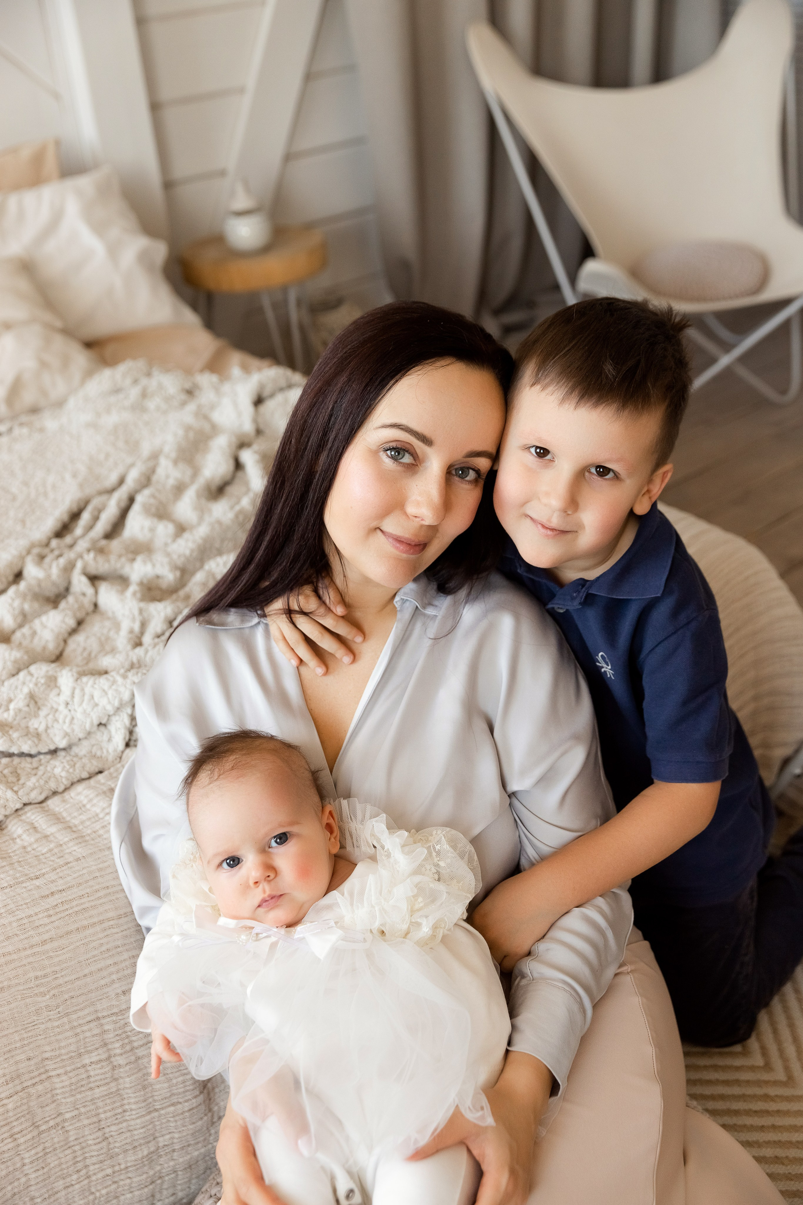 Съемка большой семьи в студии «Villa Nina». Семейный фотограф в Екатеринбурге Маргарита Курносова