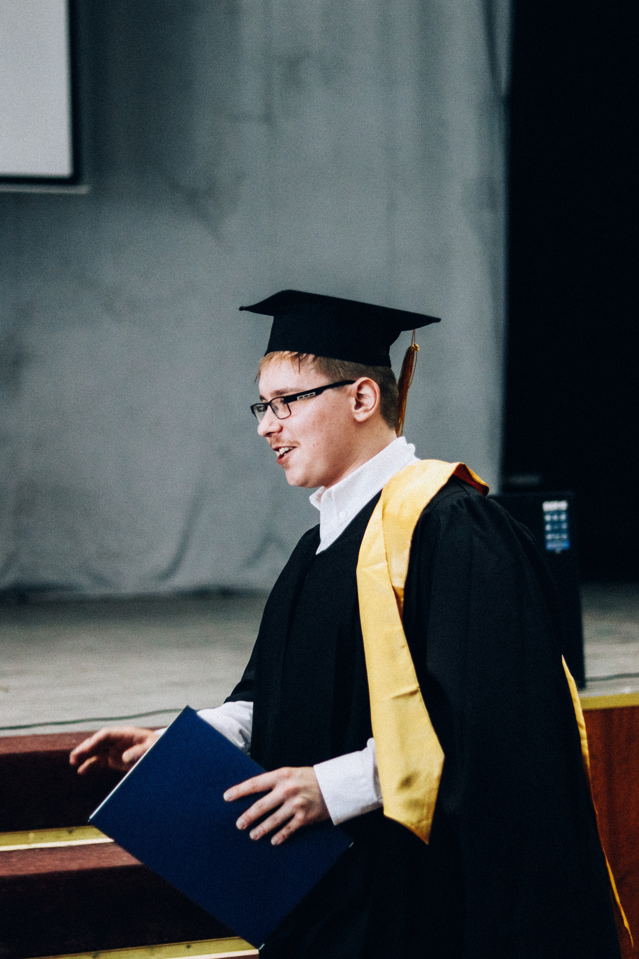 Graduation HSE High School. Photographer in Israel Alice Milchin