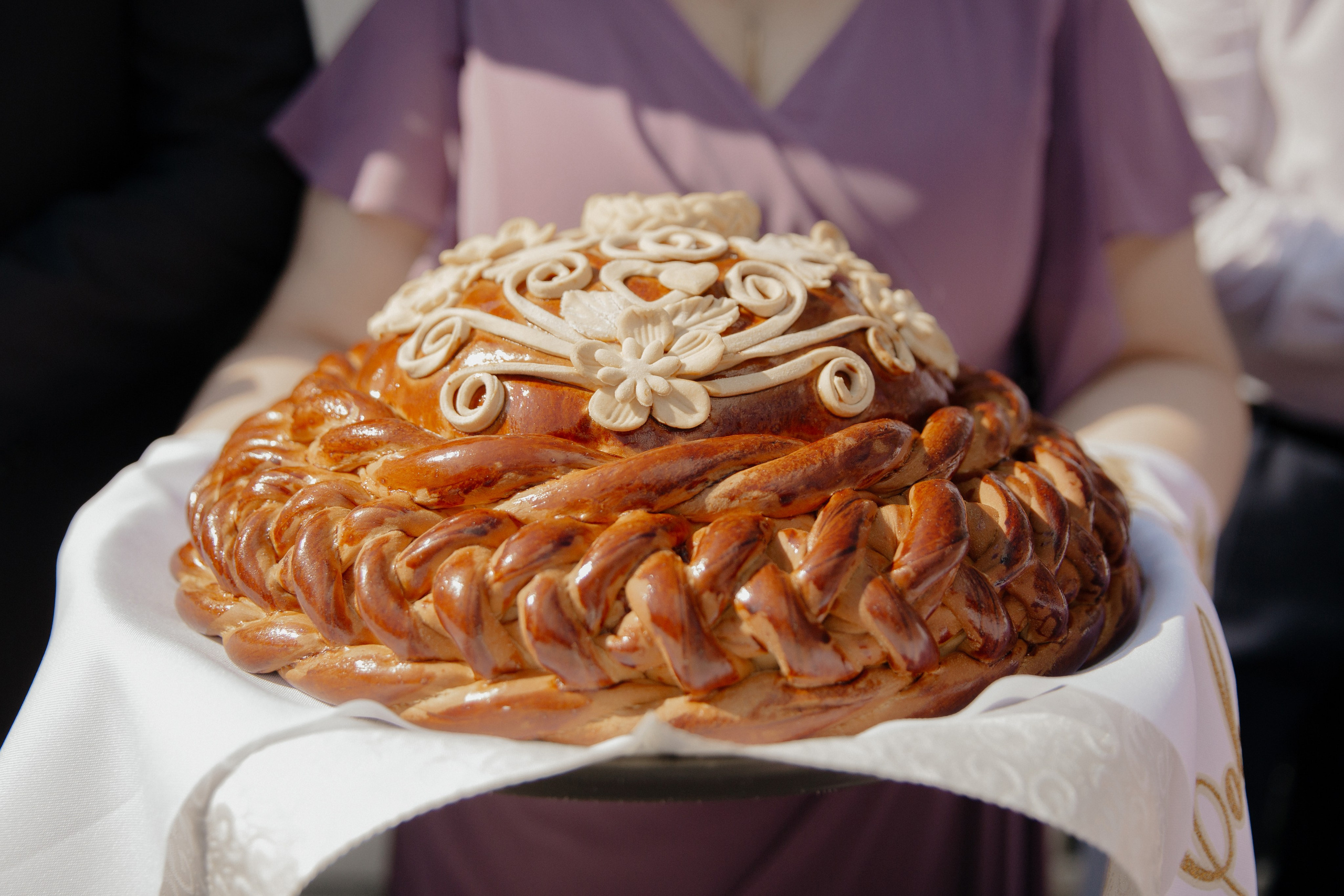 04.08.2024. RETOUCH-HOUSE