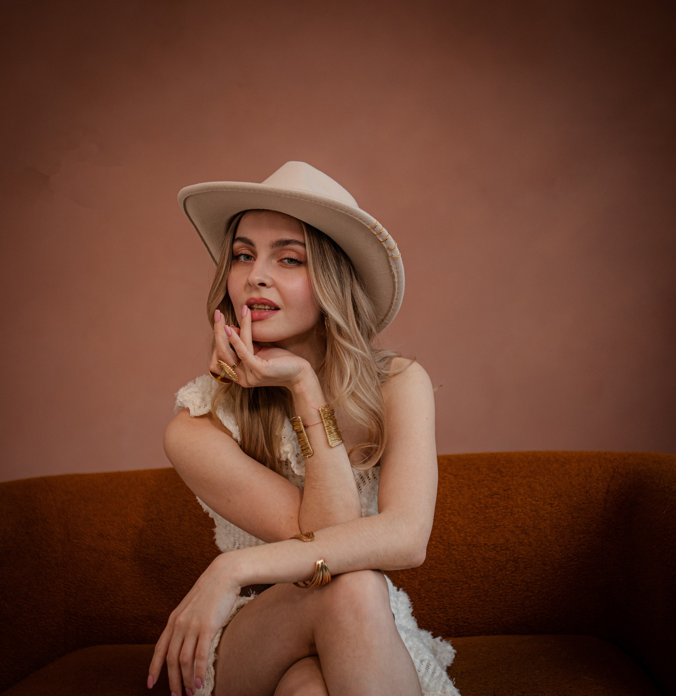 Альбом 2. Фотограф Юлия Тихонова