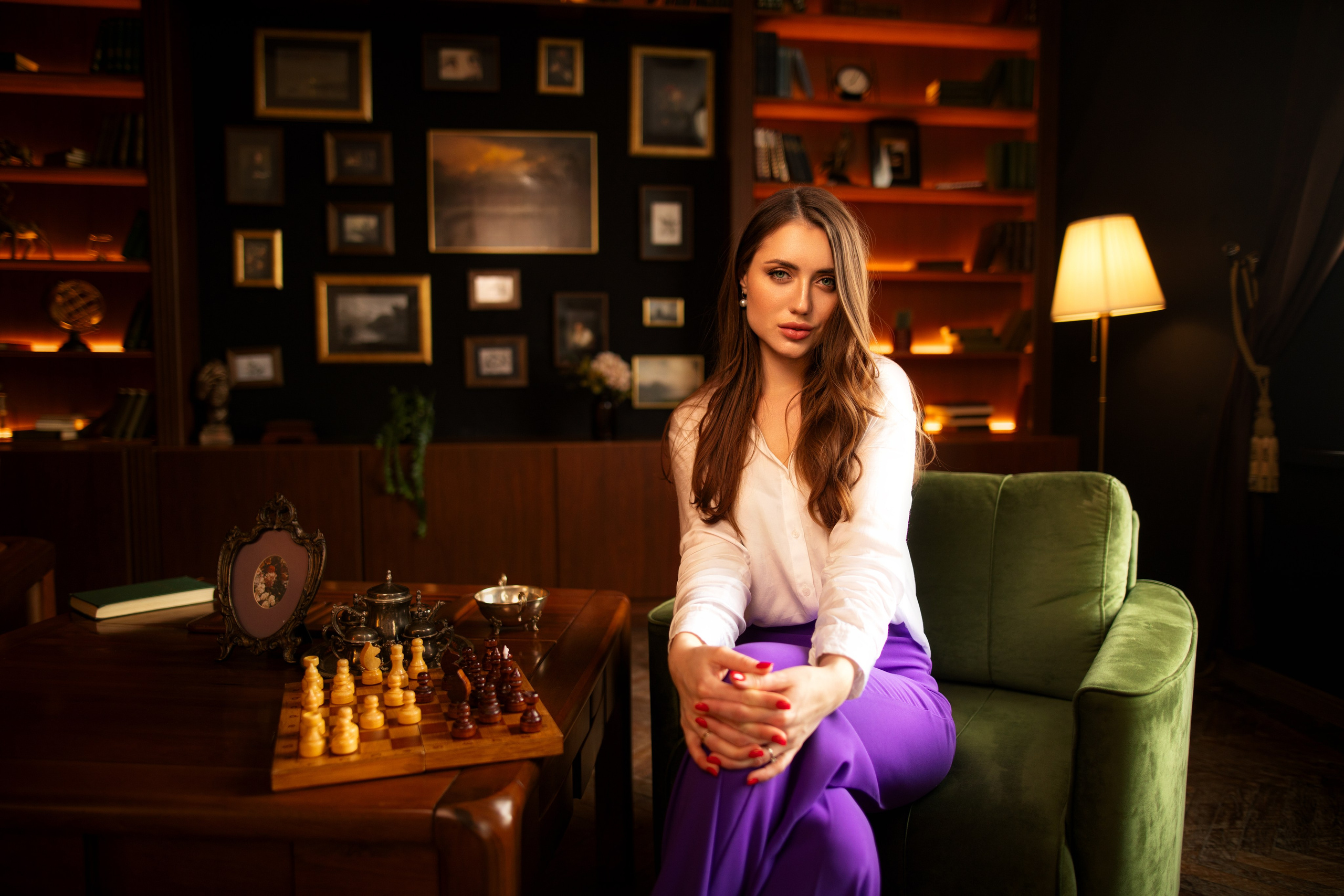 Съемка с Настей в студии с интерьером в формате для «себя»