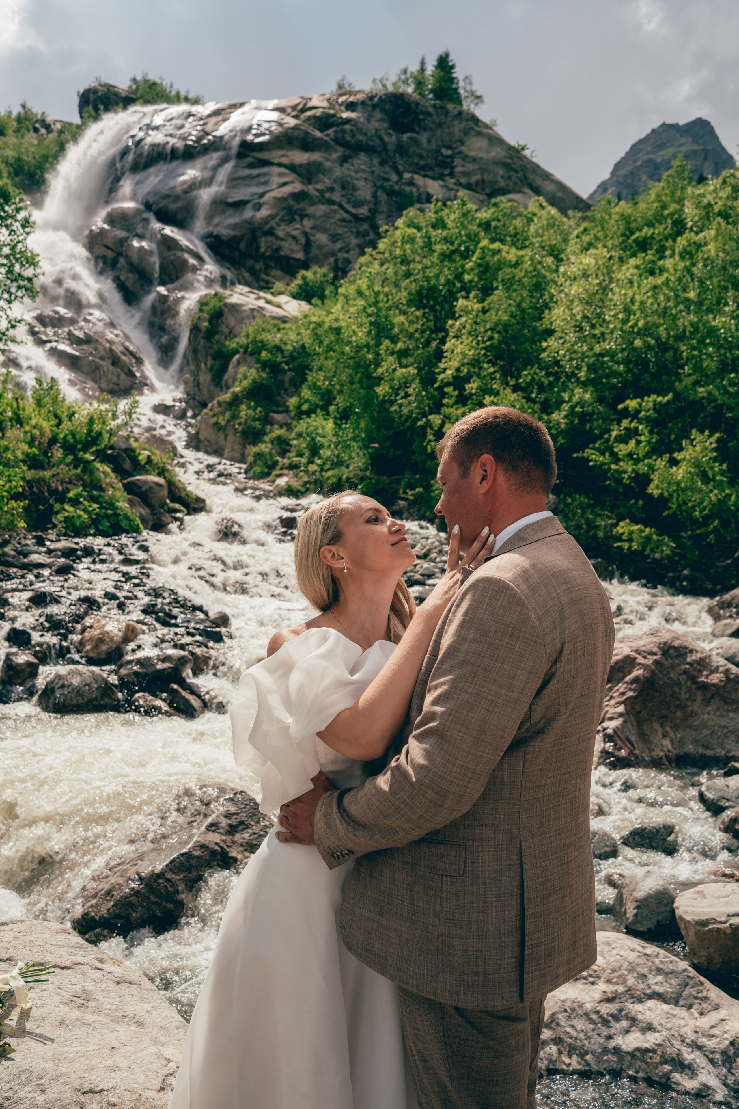 Съемка для брендов одежды КМВ Пятигорск, Железноводск, Ессентуки, Кисловодск Архыз Домбай Фотосессия. Фотограф КМВ|ГОРЫ Пятигорск Железноводск Ессентуки Кисловодск Домбай Архыз Эльбрус