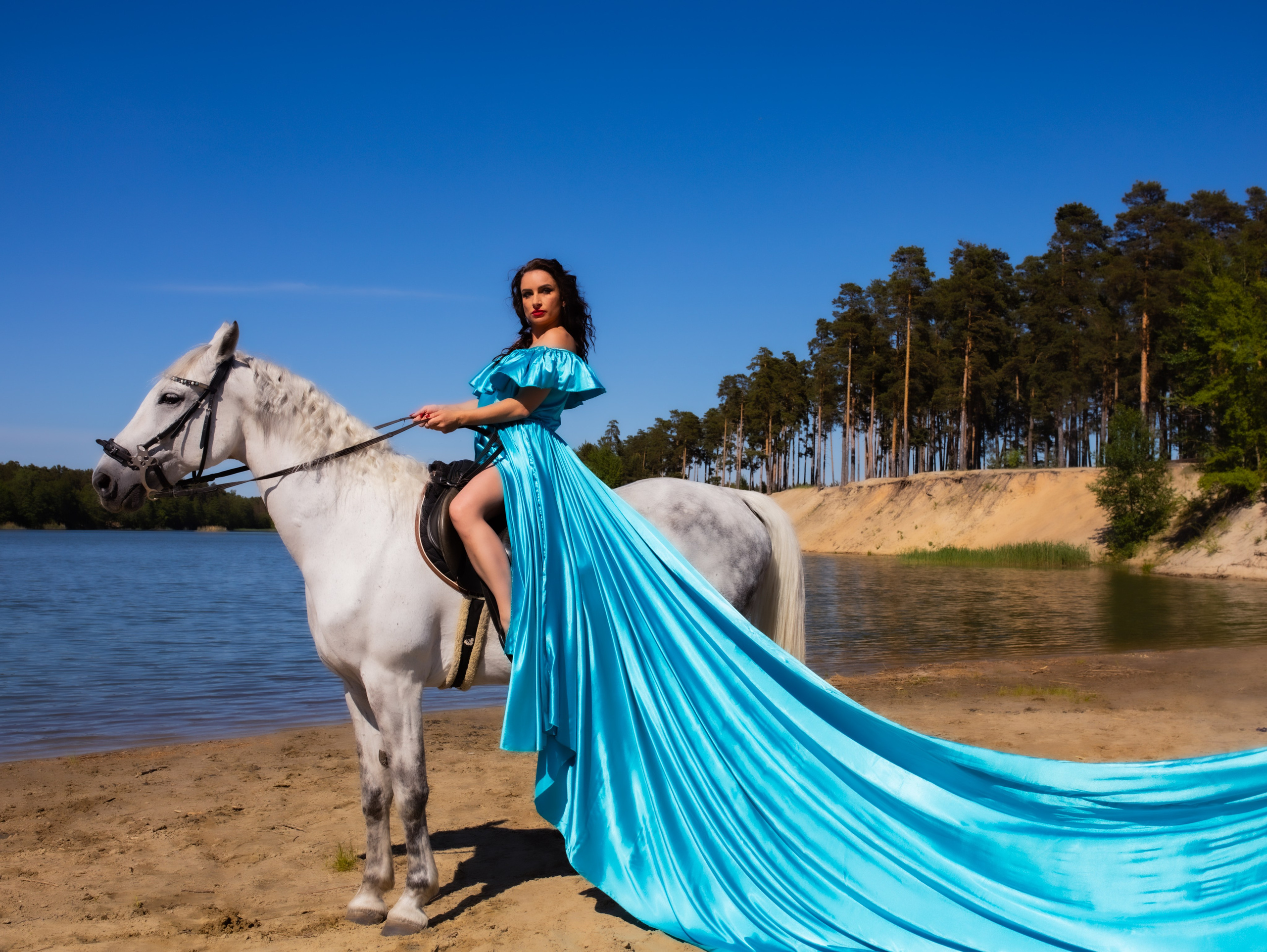 Конные прогулки с фотосессией Липецк. Свадебный и семейный фотограф Виолетта в Липецке