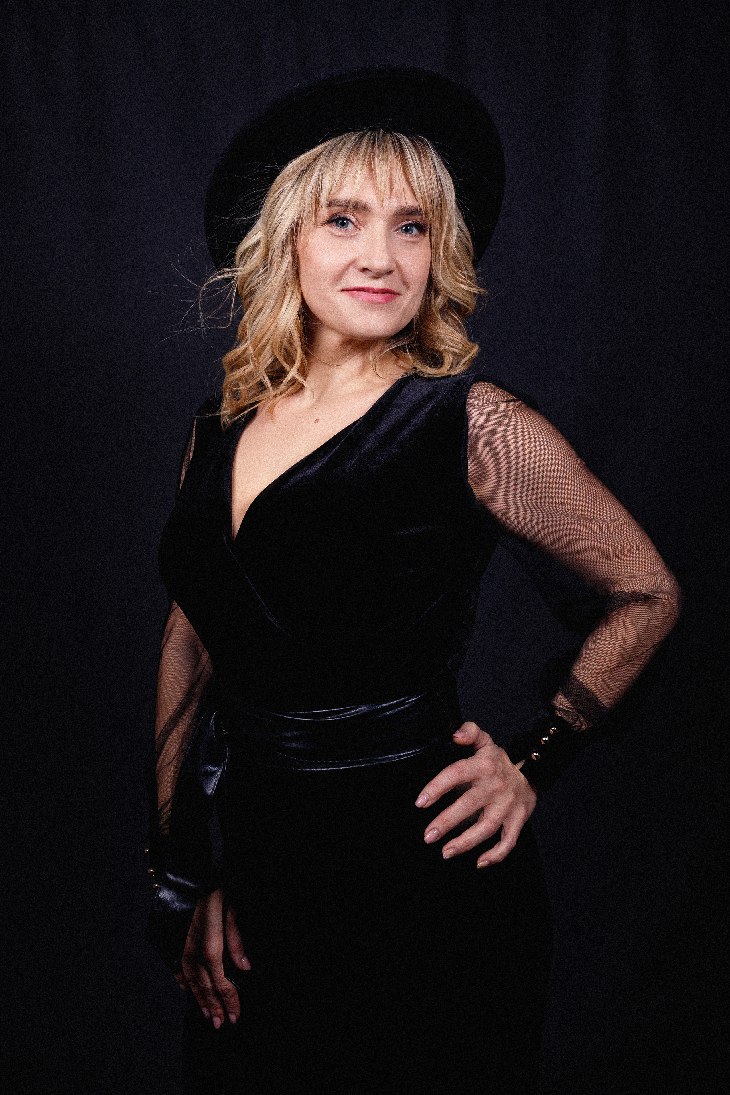 Women portrait. Portrait photographer Toronto