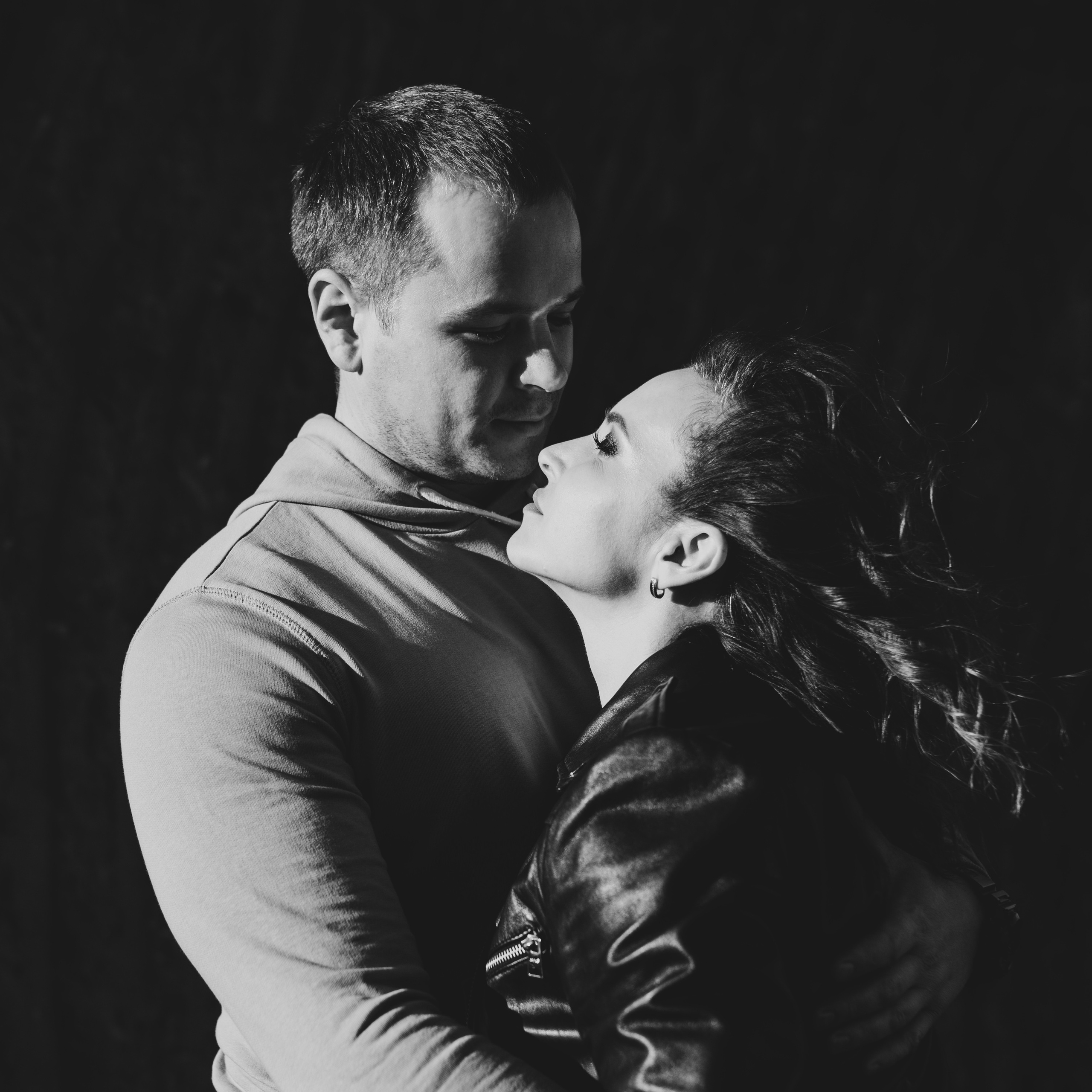 Anton & Katya. Portrait photographer Toronto