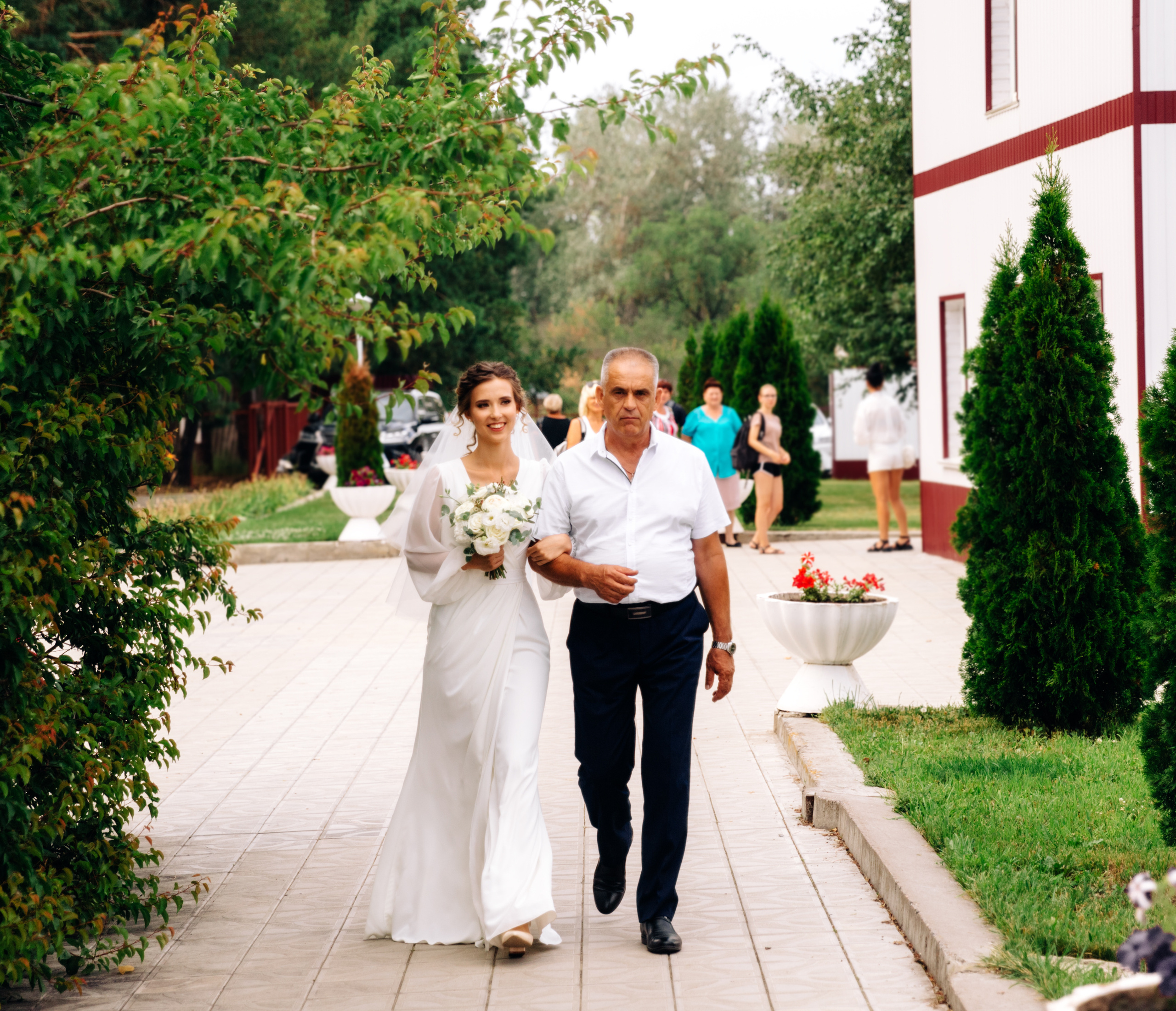 Denis & Asya. Portrait photographer Toronto