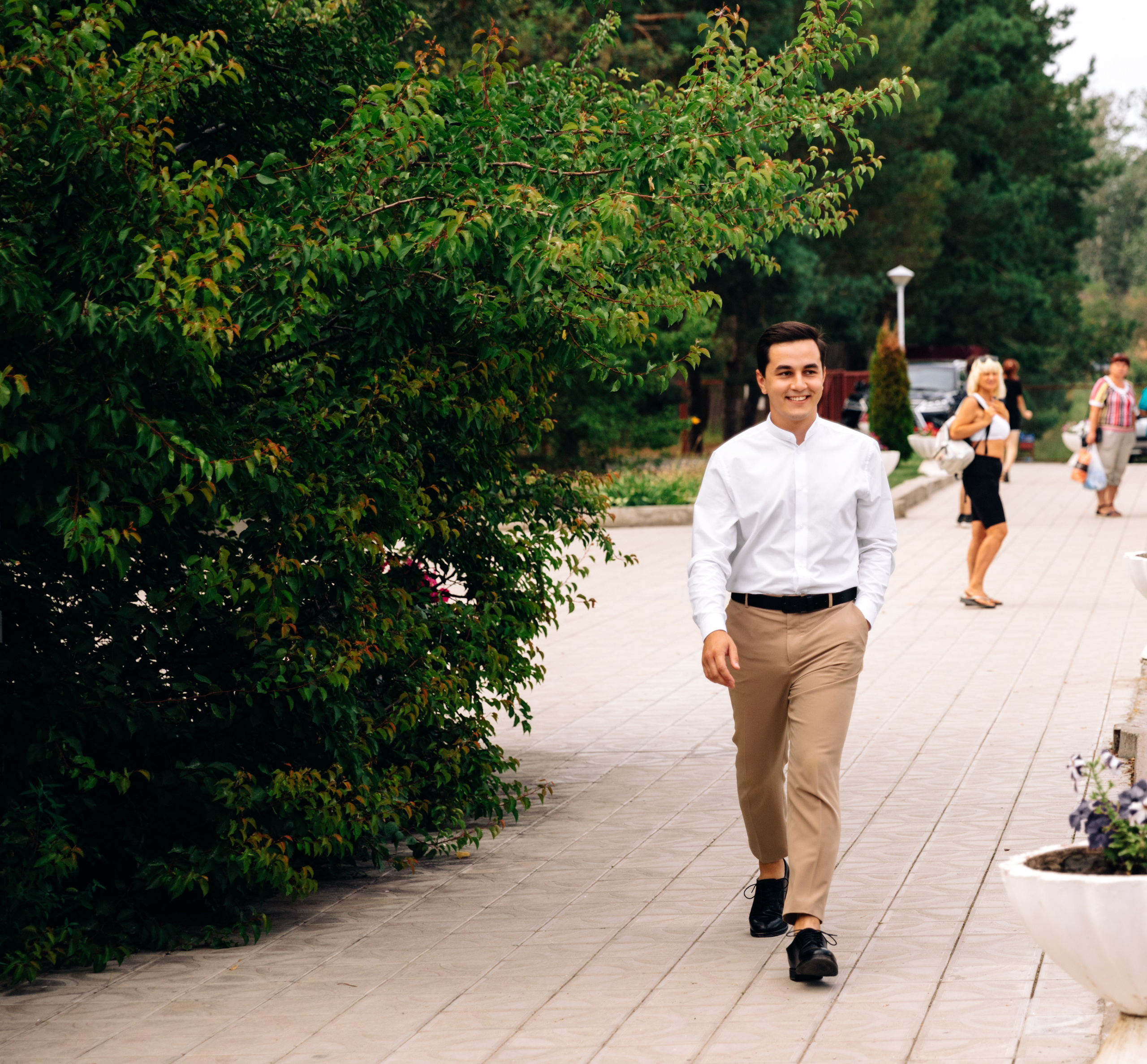 Denis & Asya. Portrait photographer Toronto