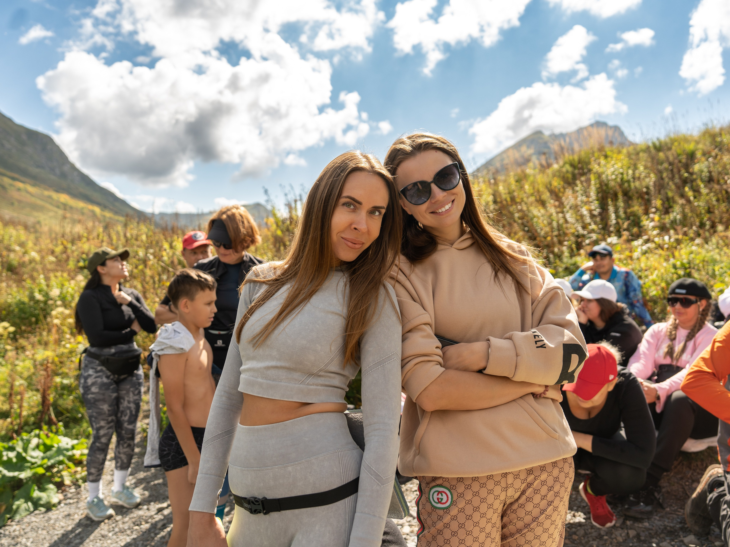 Поход для профсоюза курорта «Газпром Поляна» на Бзерпинский карниз. Репортажный фотограф в Красной Поляне и Сочи Павлюченко Екатерина