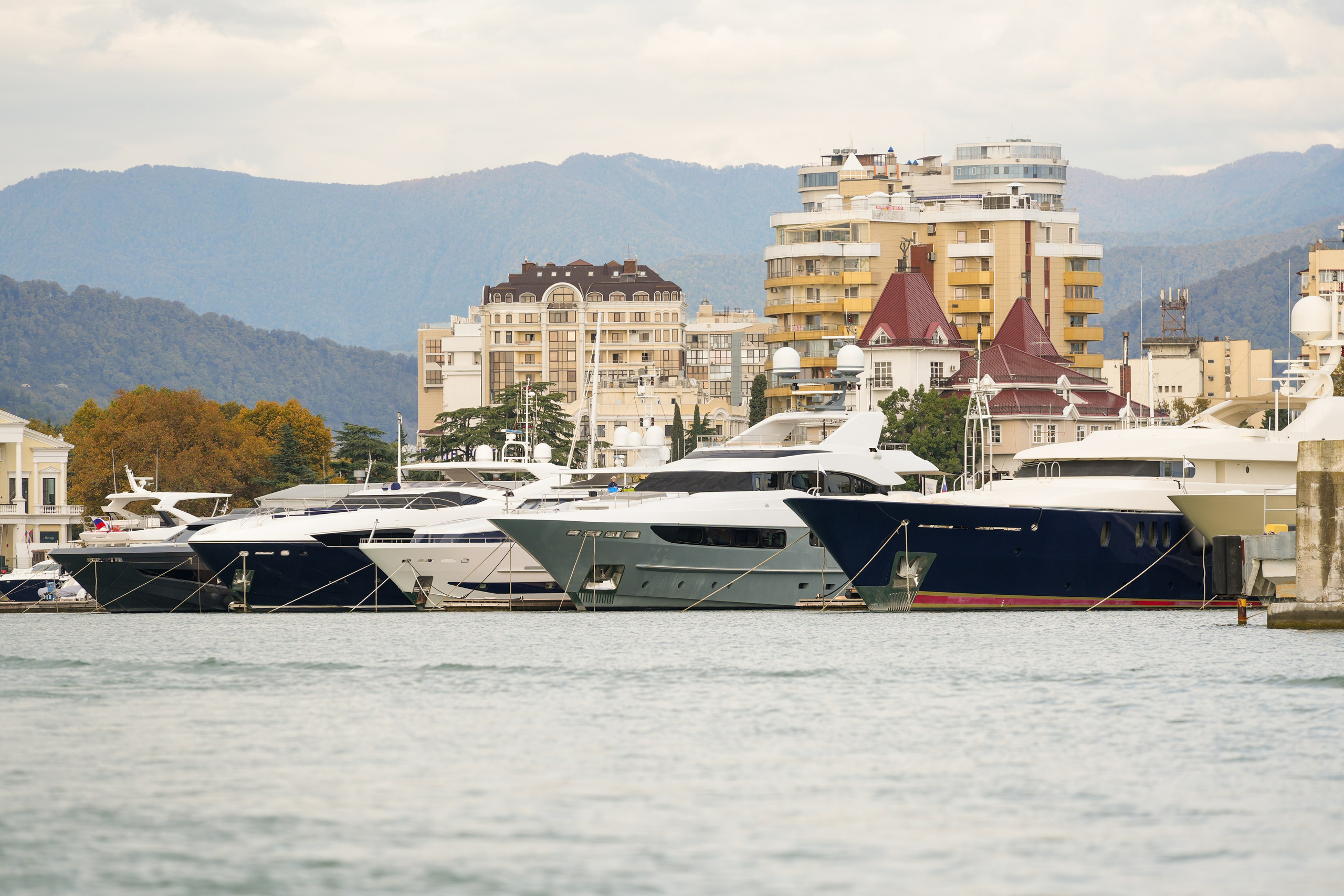 Яхтенная регата для компании Агрегатка. Репортажный фотограф в Красной Поляне и Сочи Павлюченко Екатерина