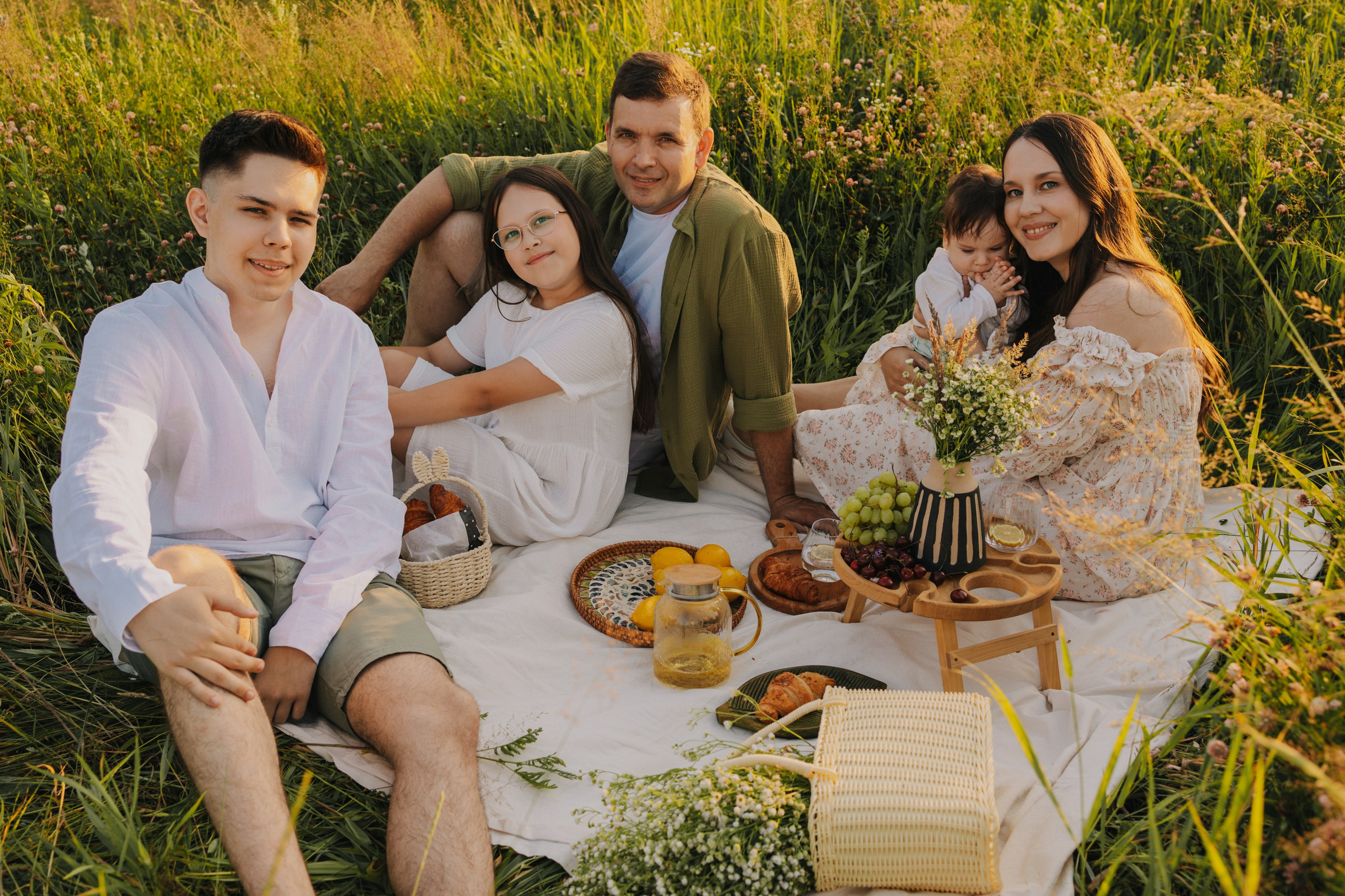 Семейный Пикник: Летняя Съемка