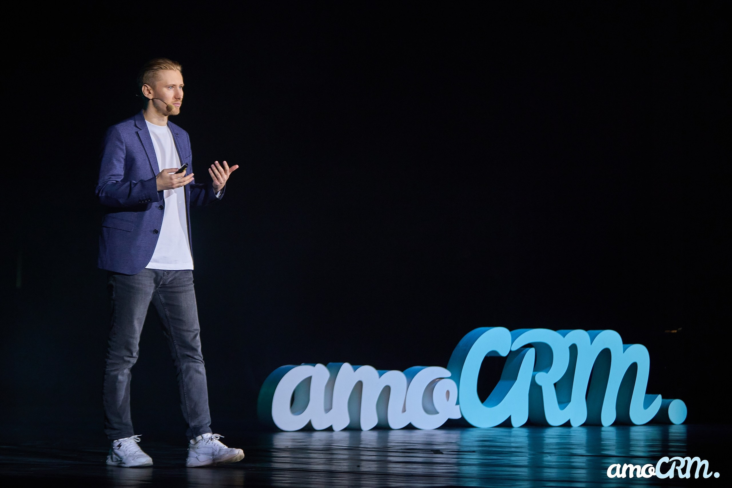 CRM Days от AmoCRM. Фотограф Валерий Сабрам