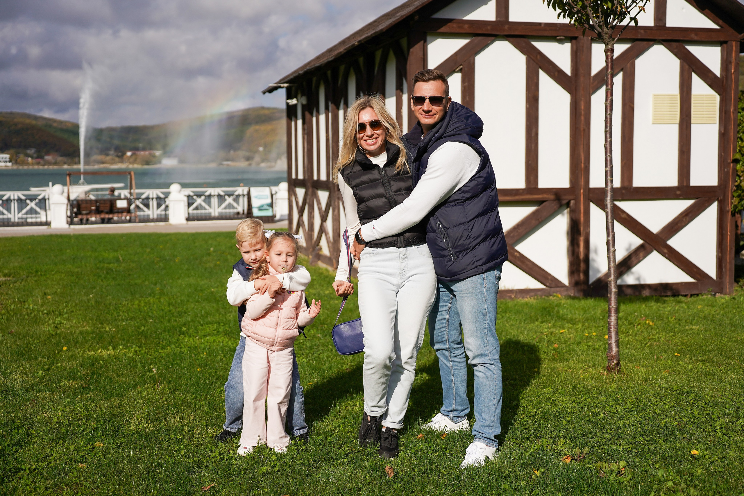 Семейная фотосессия в Абрау-Дюрсо. Фотограф Новороссийск | Геленджик и ЮФО Эльвина Ясинская