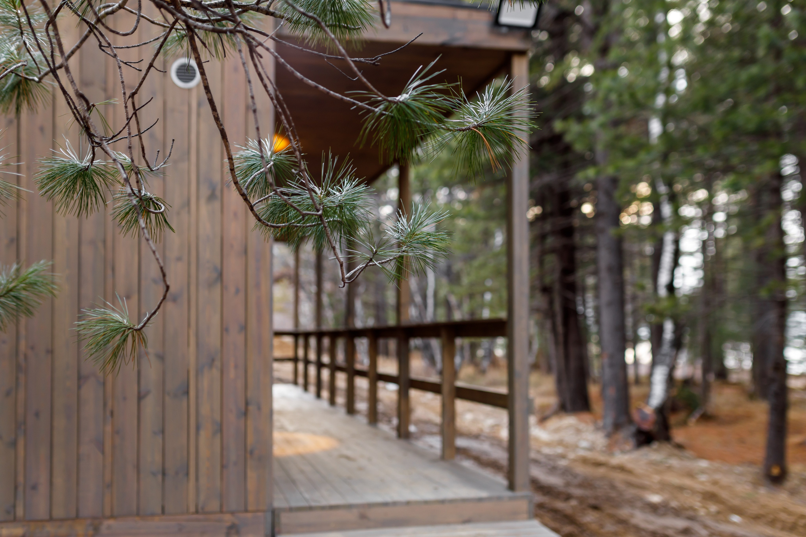 Эко-парк Танхой на берегу Байкала. Интерьерный, предметный и контент фотограф в Иркутске Наталья Карпова