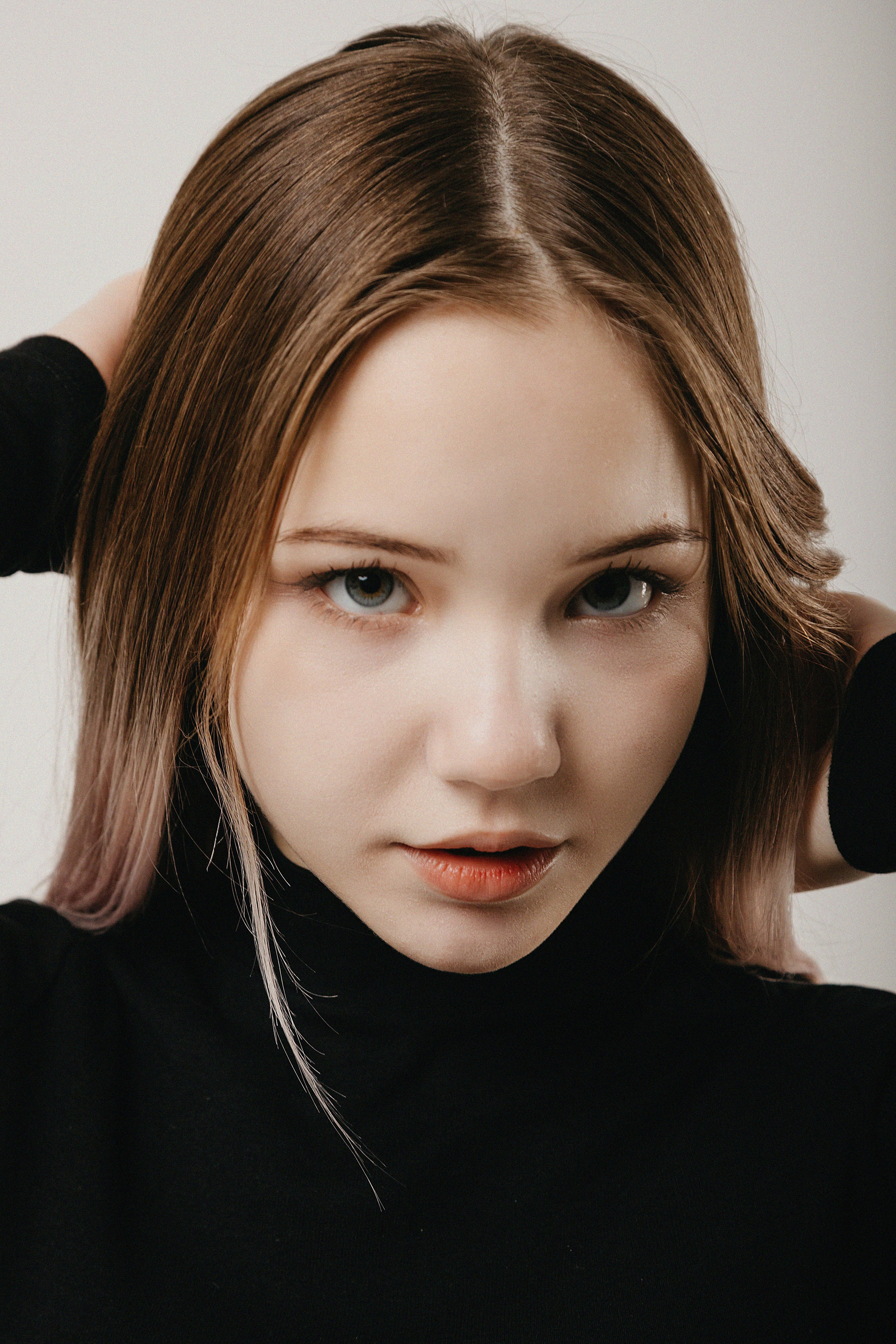 Фотосессия Милены в фотостудии Пространство. Свадебный, семейный и портретный фотограф в Алматы, Костанай