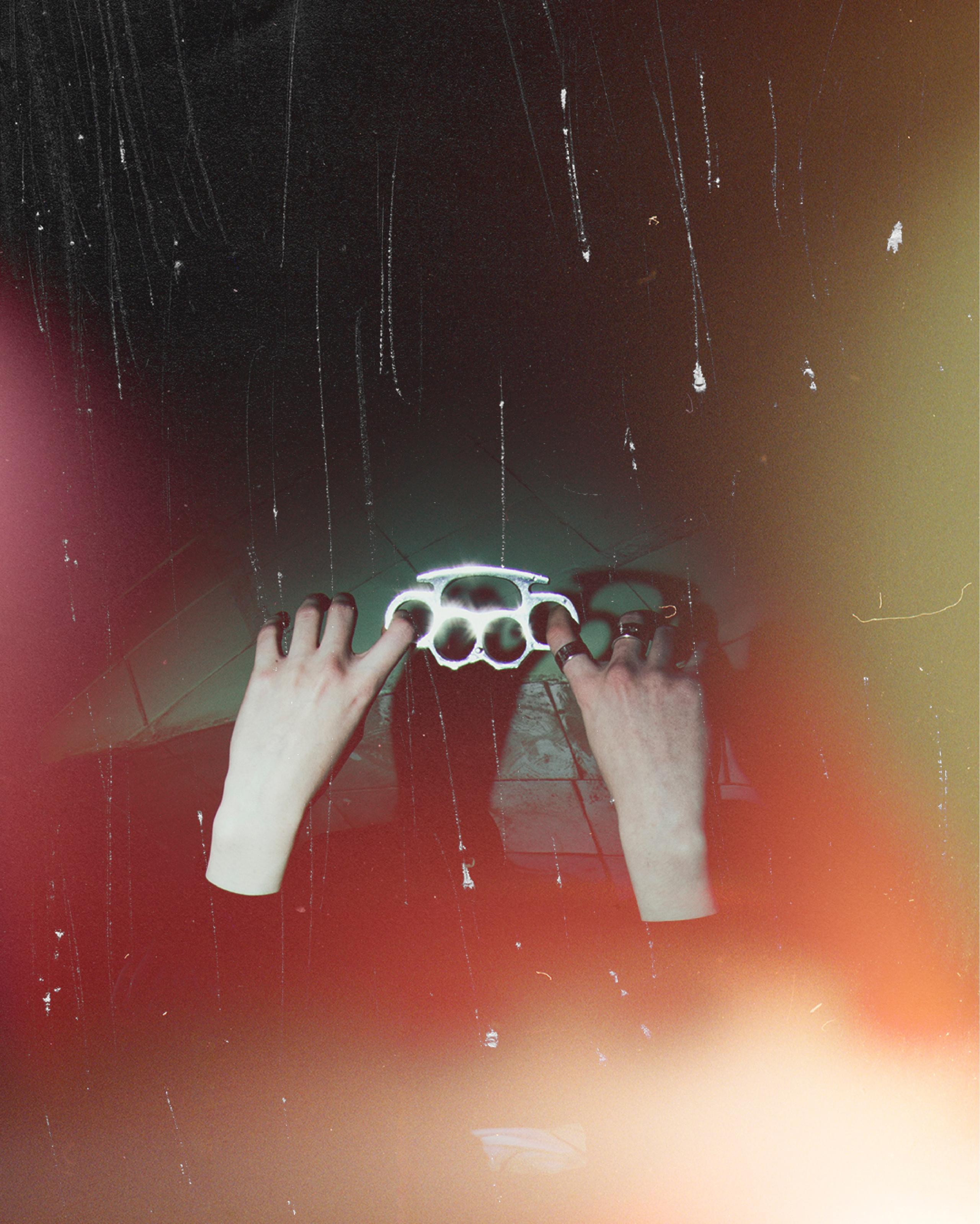 Николь. Больше не греет