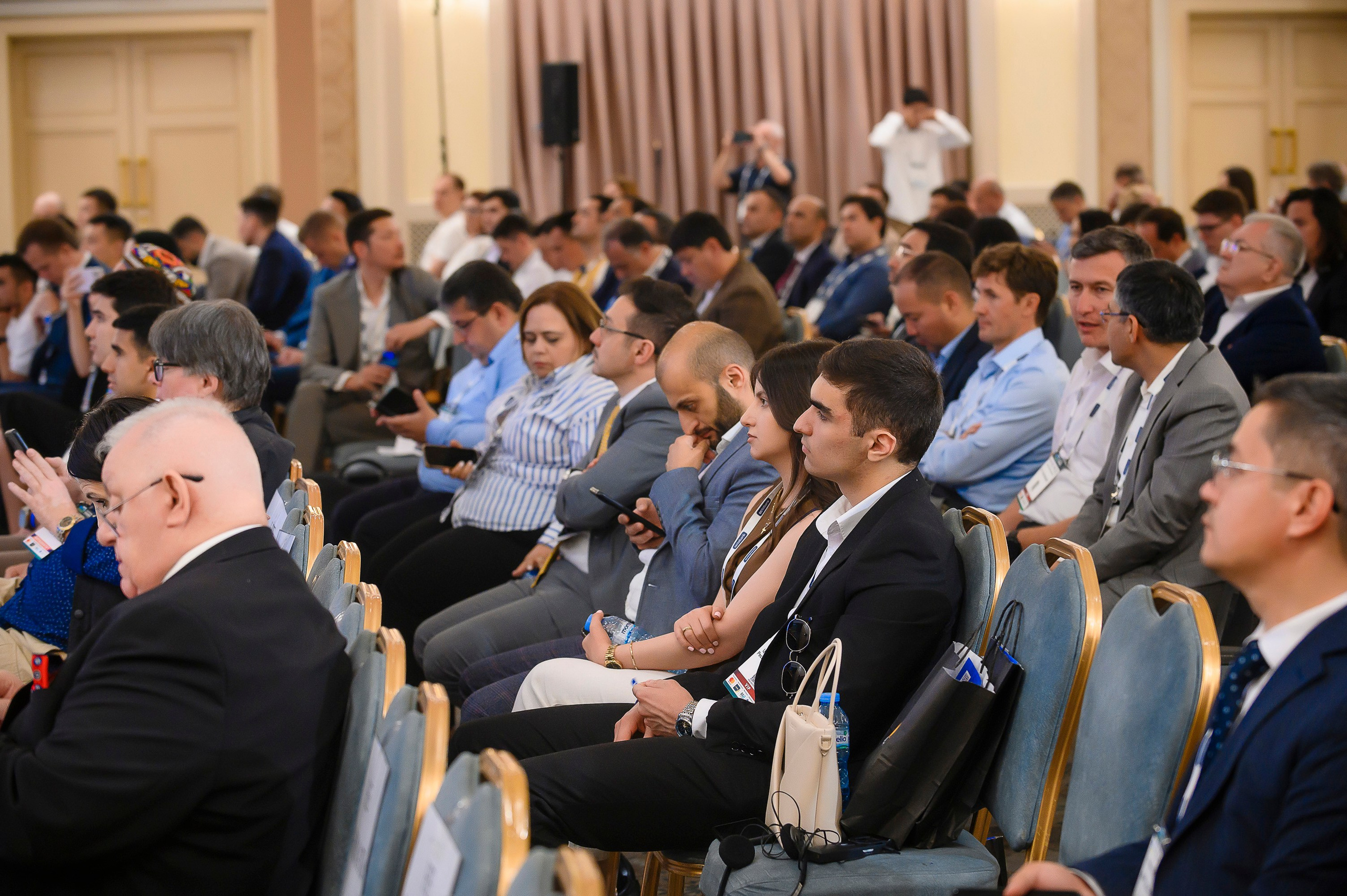 Digital Uzbekistan 2025. Интерьерный и репортажный фотограф в Алматы