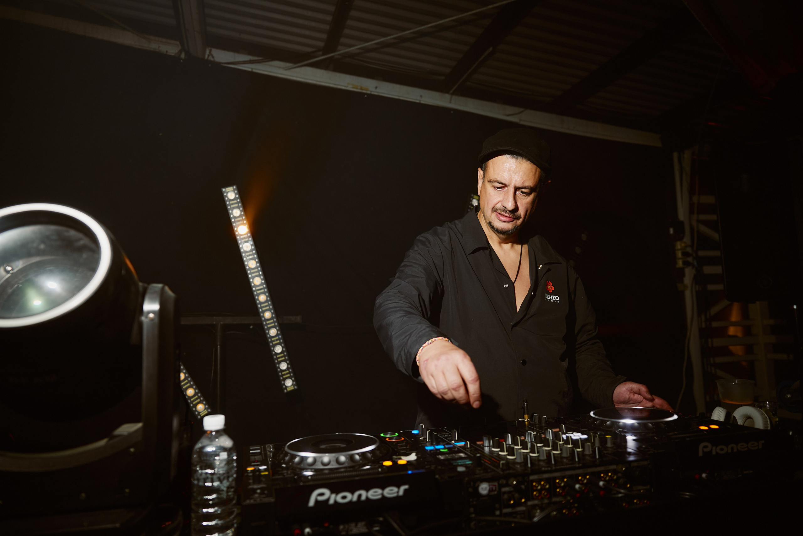 ILLEGAL FRIENDS — MIRAGE [PART III]. СВОИ. ФОТООТЧЕТЫ-СОБЫТИЯ-МЕСТА