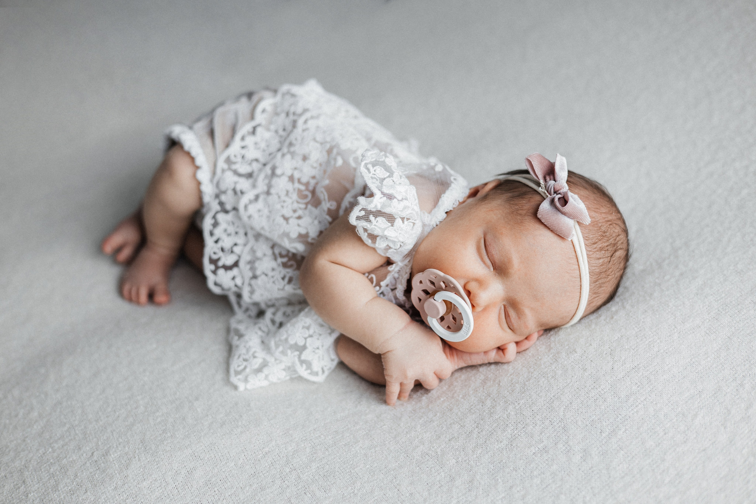 Мия, пакет «Мини» + кадры с родителями, 9 дней. Фотограф новорождённых Екатерина Боброва. Ульяновск