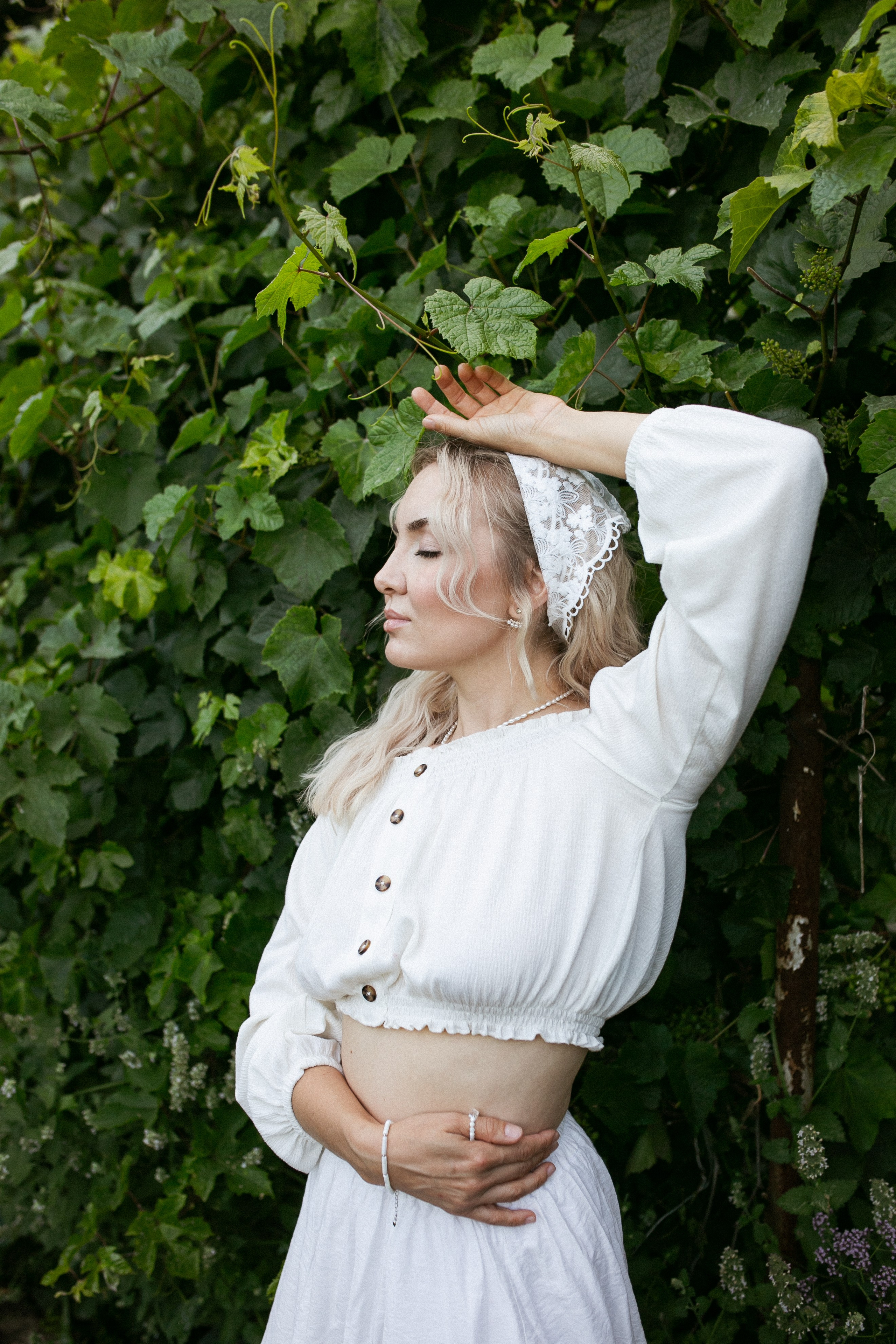 Фотосессия в шикарном саду с розами. Семейный и детский фотограф в Ижевске Анастасия Камариттинова