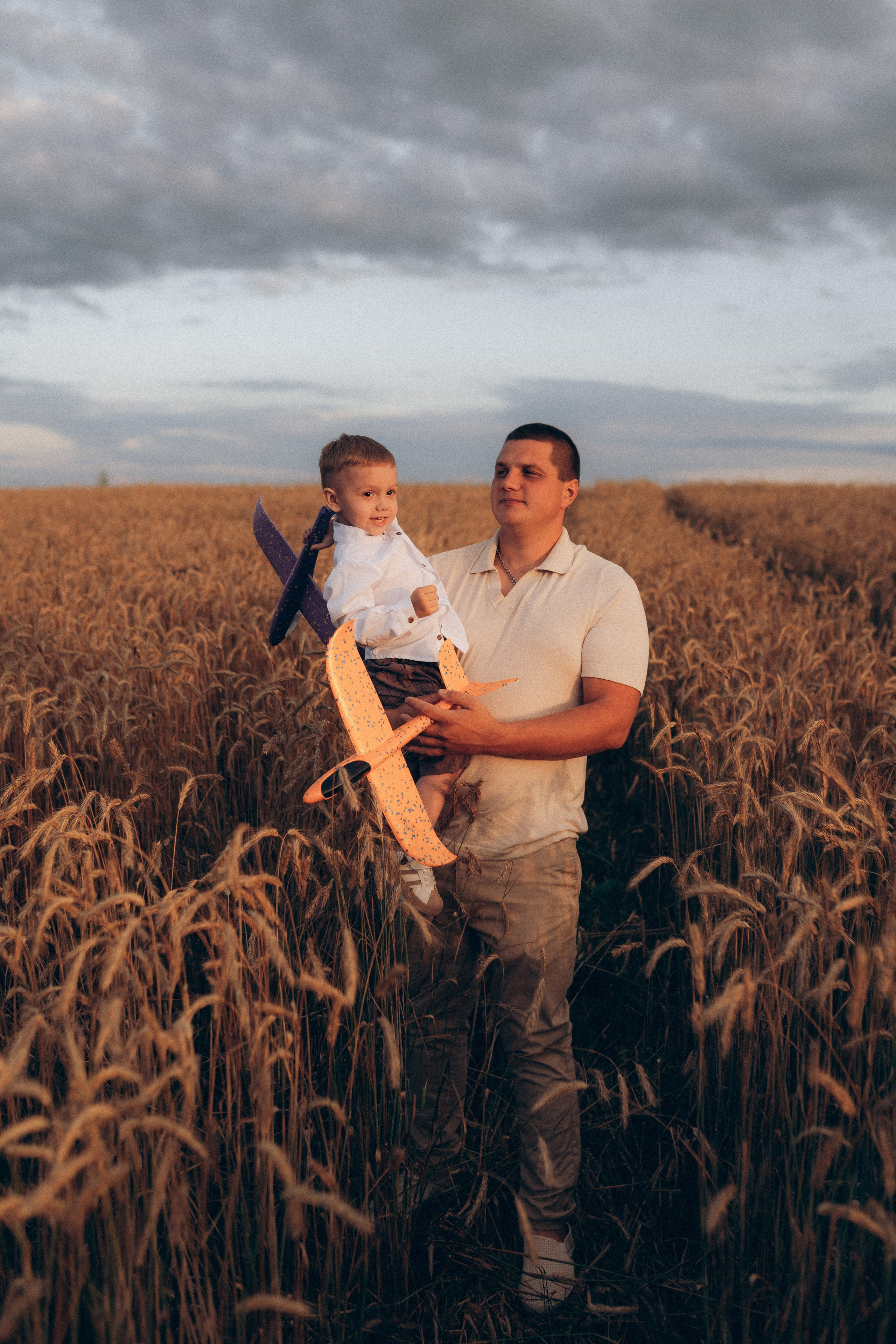 Алёна и семья. Фотограф Торопец Кристина Абрамова Kanwellia photography