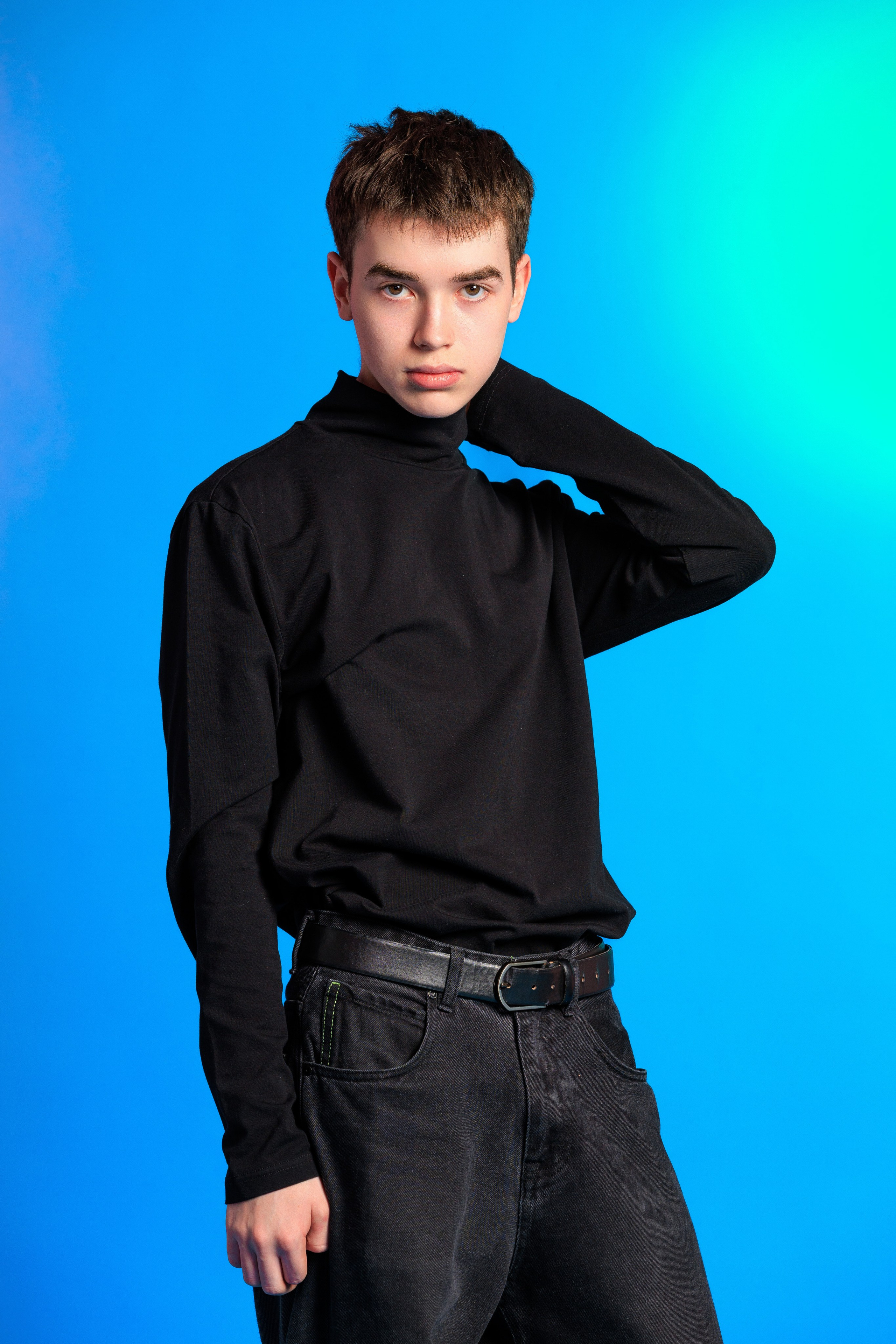 Смотреть фотки в фотостудии. Выпускные альбомы Геленджик, Новороссийск, Краснодар, Туапсе