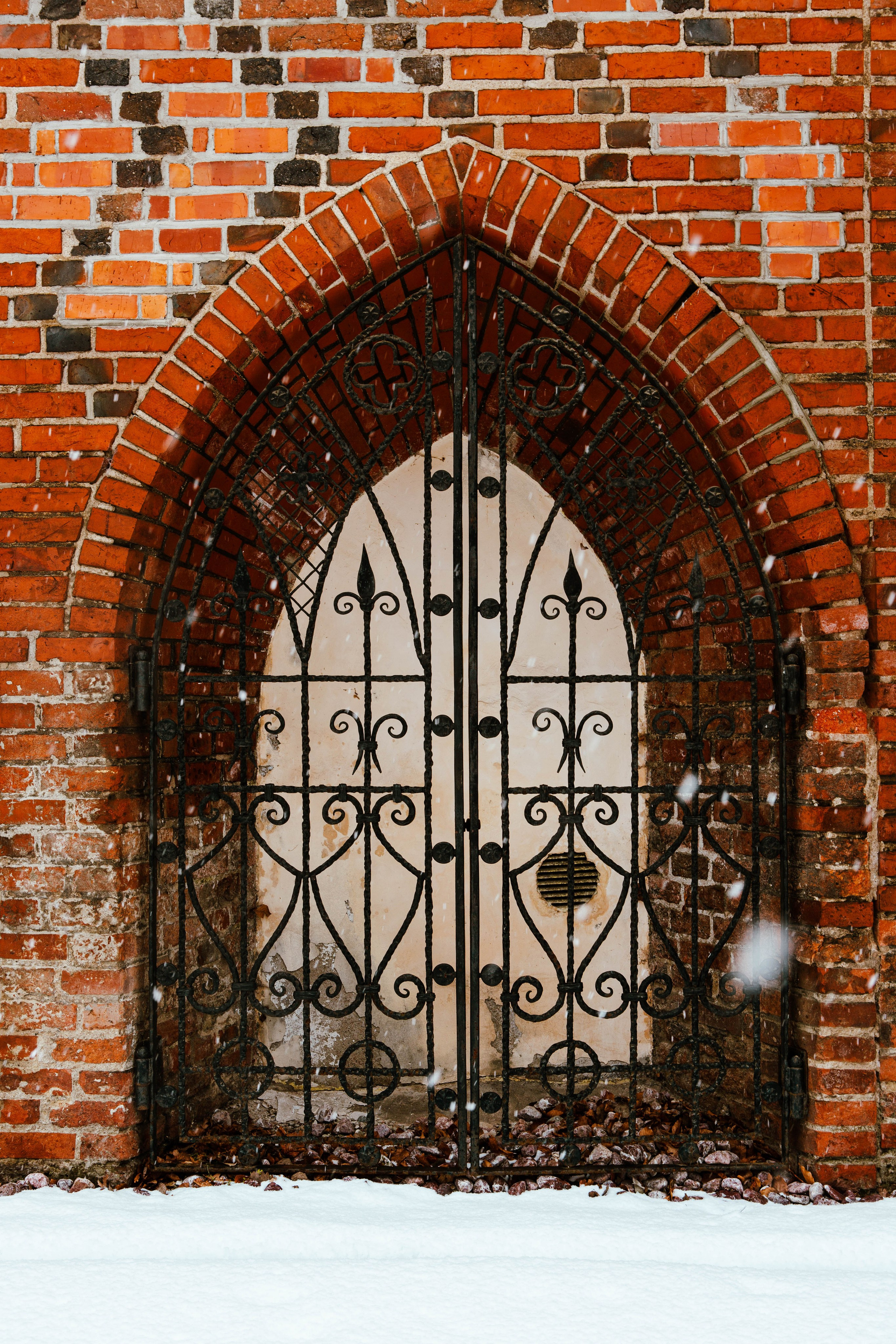 КАЛИНИГРАД. Репортажный и портретный фотограф Михаил Мартиросян