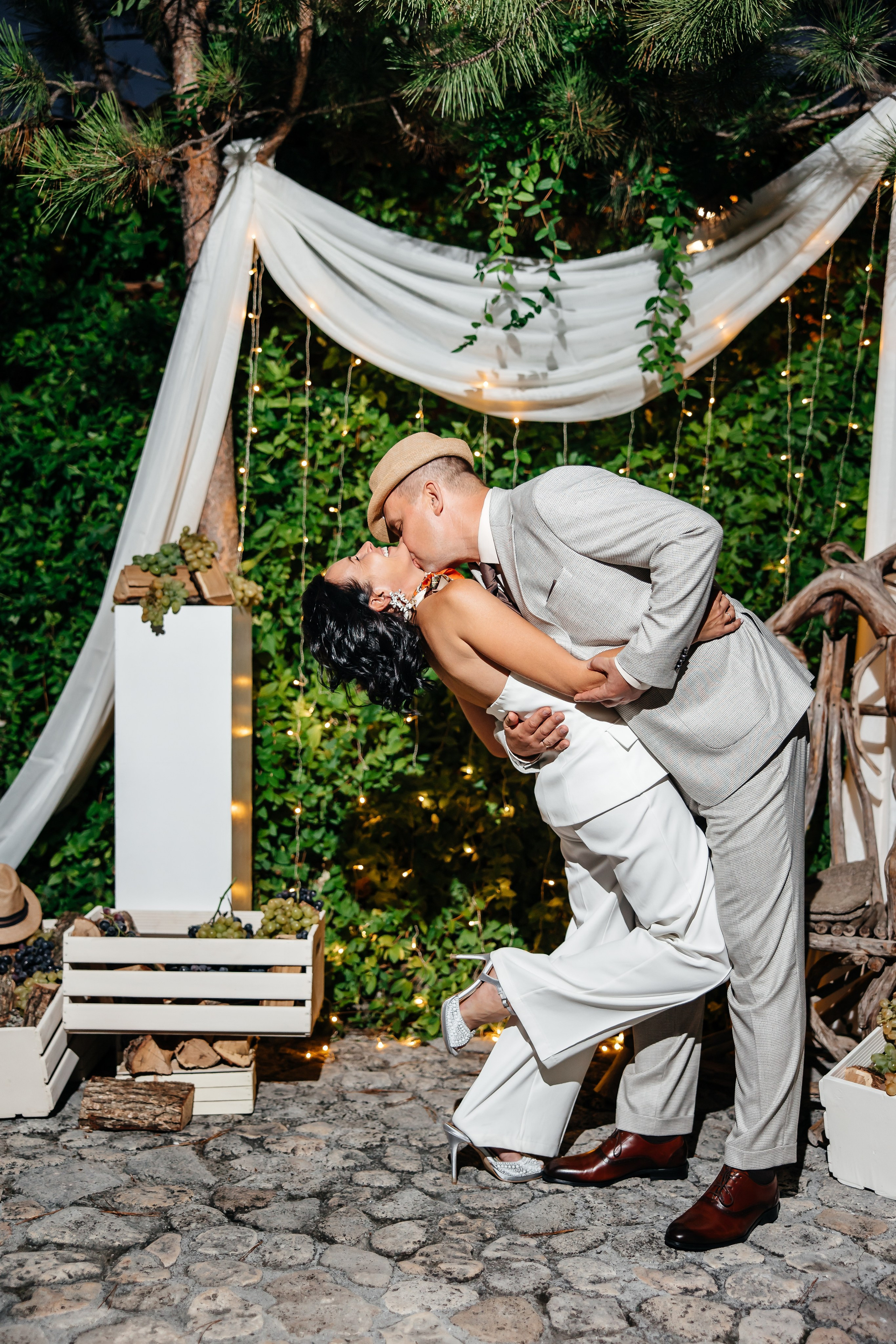 Анонс свадьбы для Павла и Евгении. Усадьба Феодоро. Свадебный фотограф в Крыму и Севастополе Ольга Баскакова