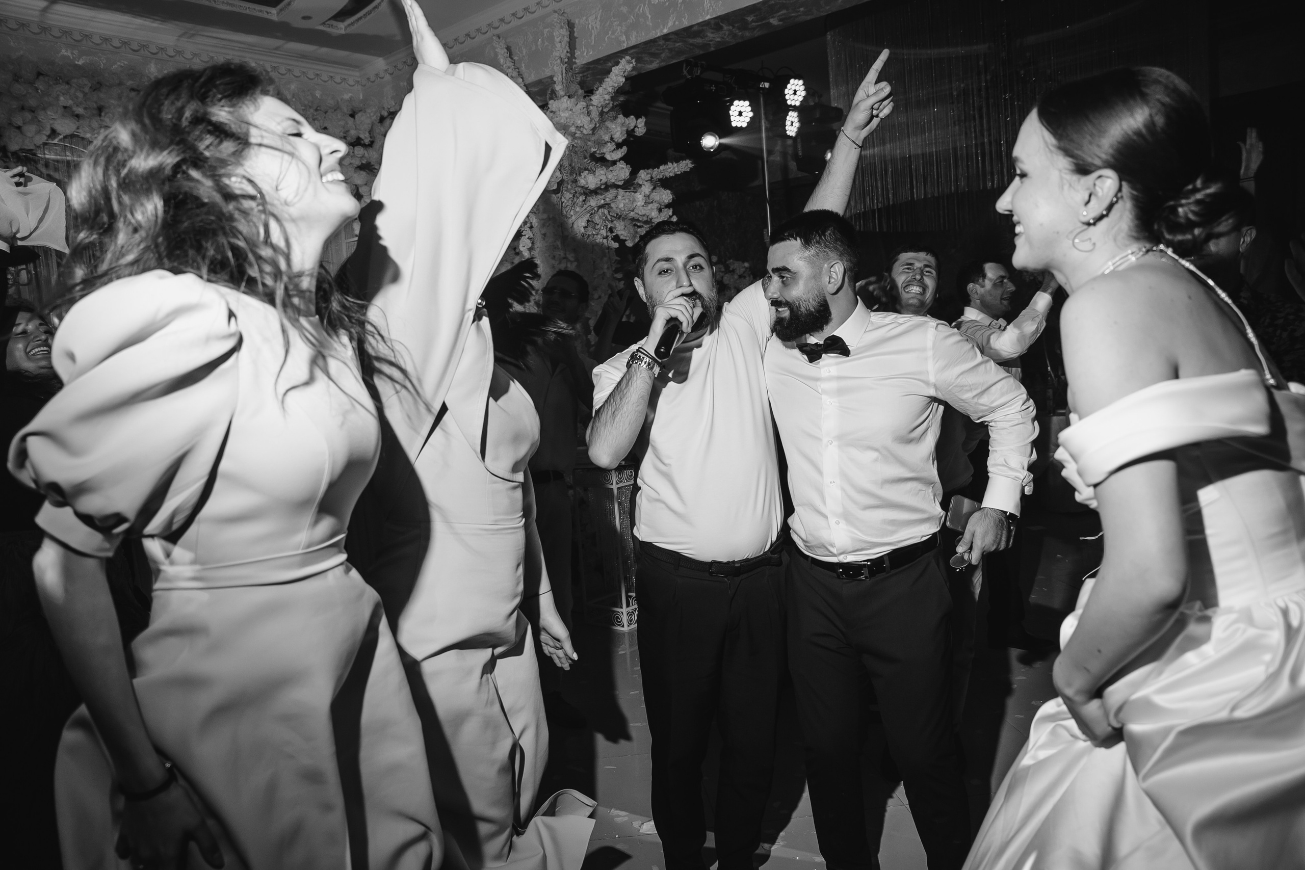 Владислав и Диана. Свадебный фотограф в Пятигорске и КМВ Софья Аджикеримова