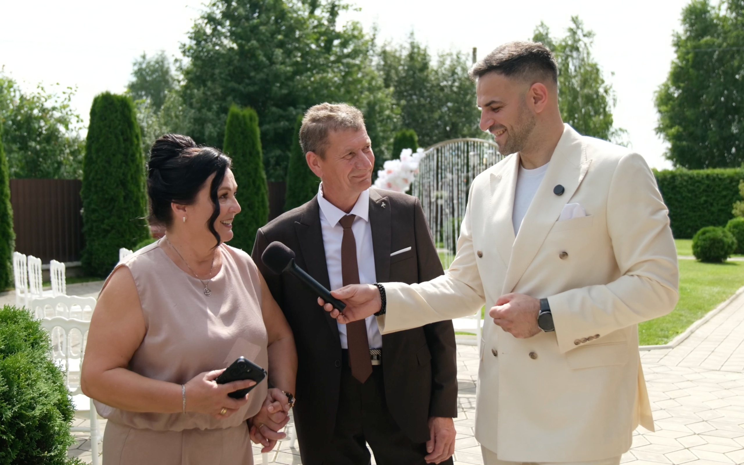 Свадебное SDE интервью в Ивье. Репортажный видеограф Илья Сухоносиик