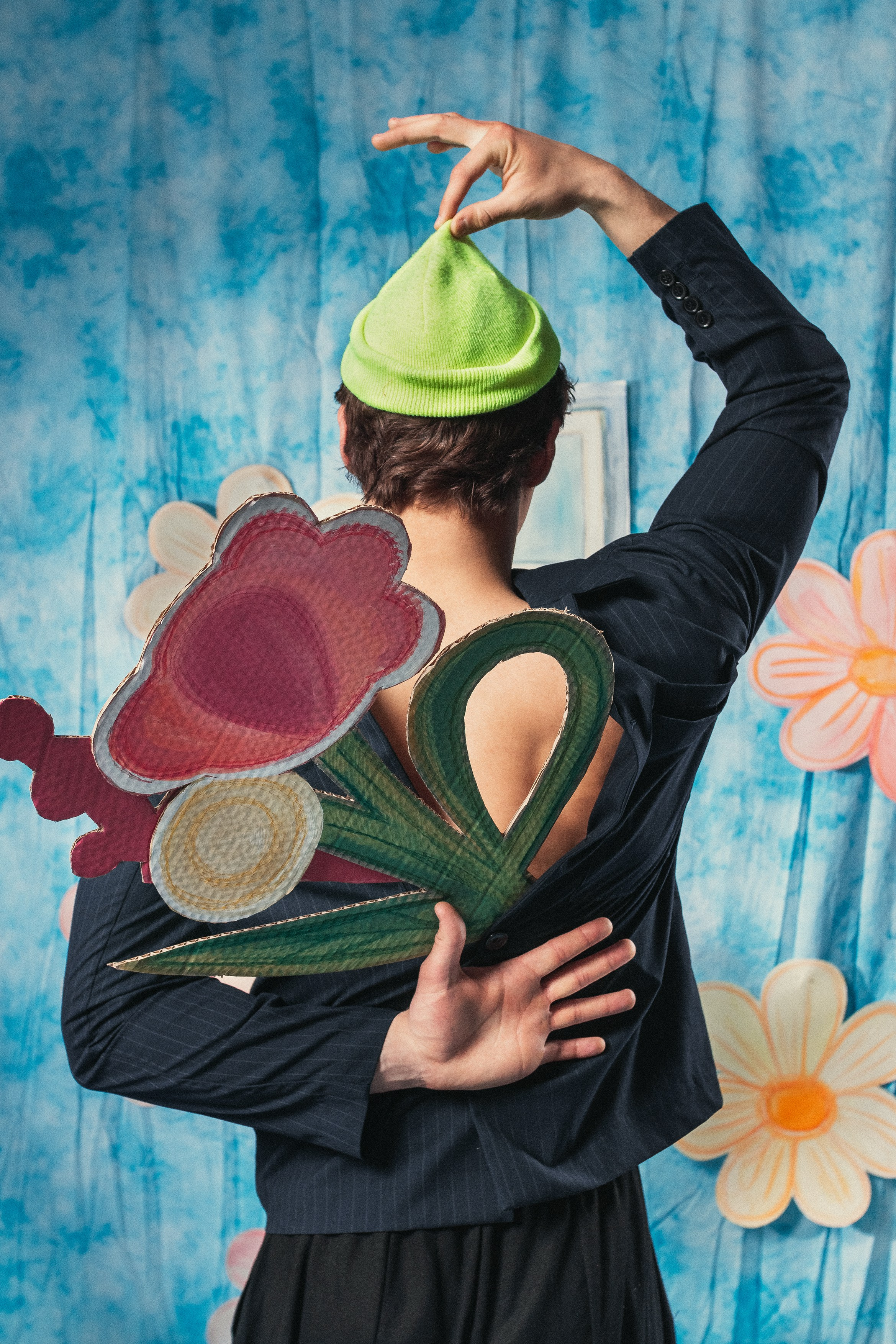 Картонные цветы. Светлана Аброщикова