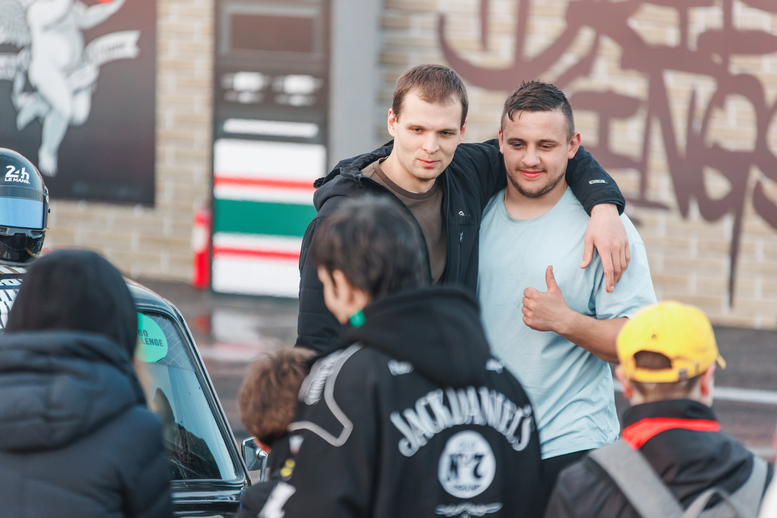 Выставка и дрифт машин. Репортажный фотограф. Москва. Алина Ланская