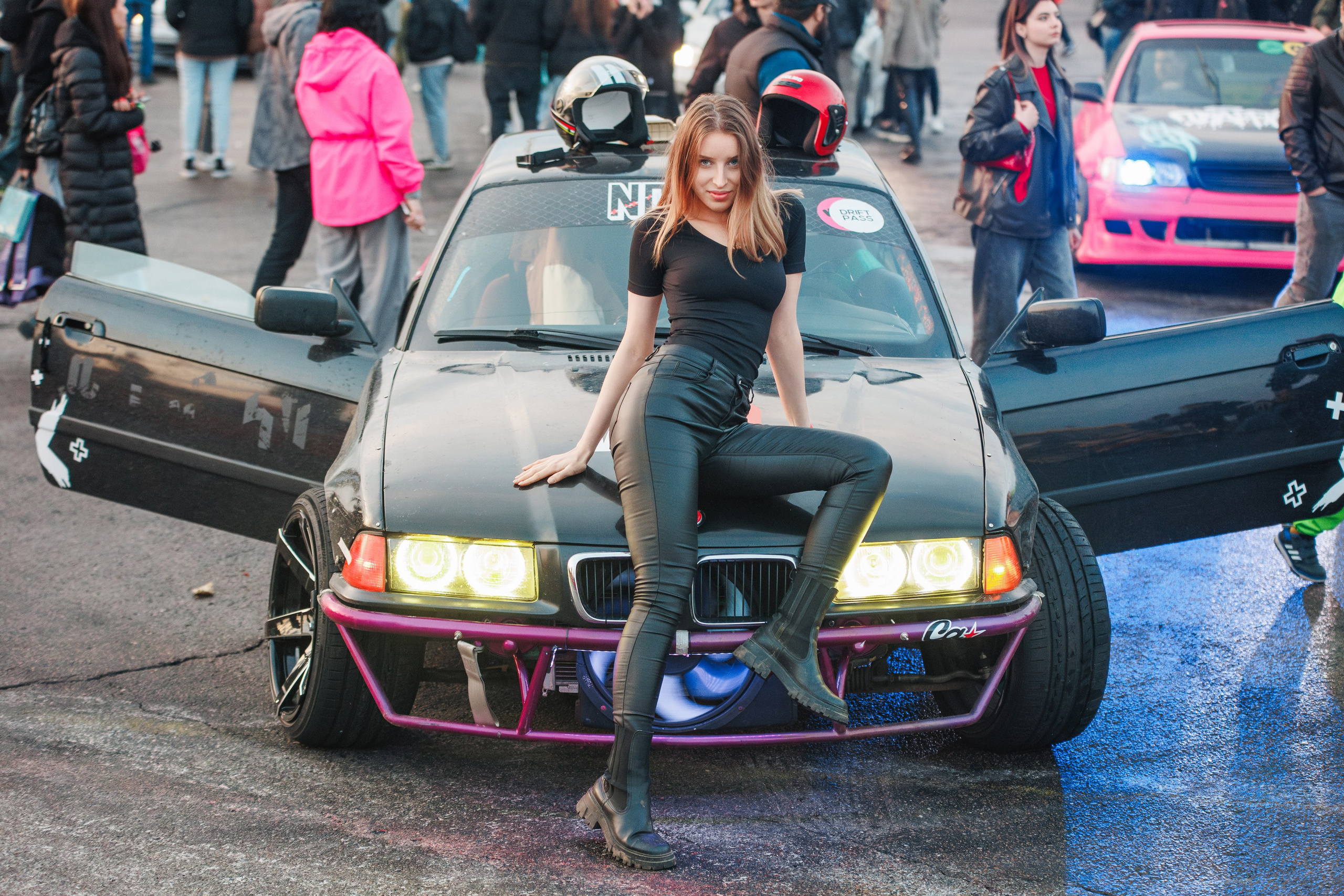 Выставка и дрифт машин. Репортажный фотограф. Москва. Алина Ланская