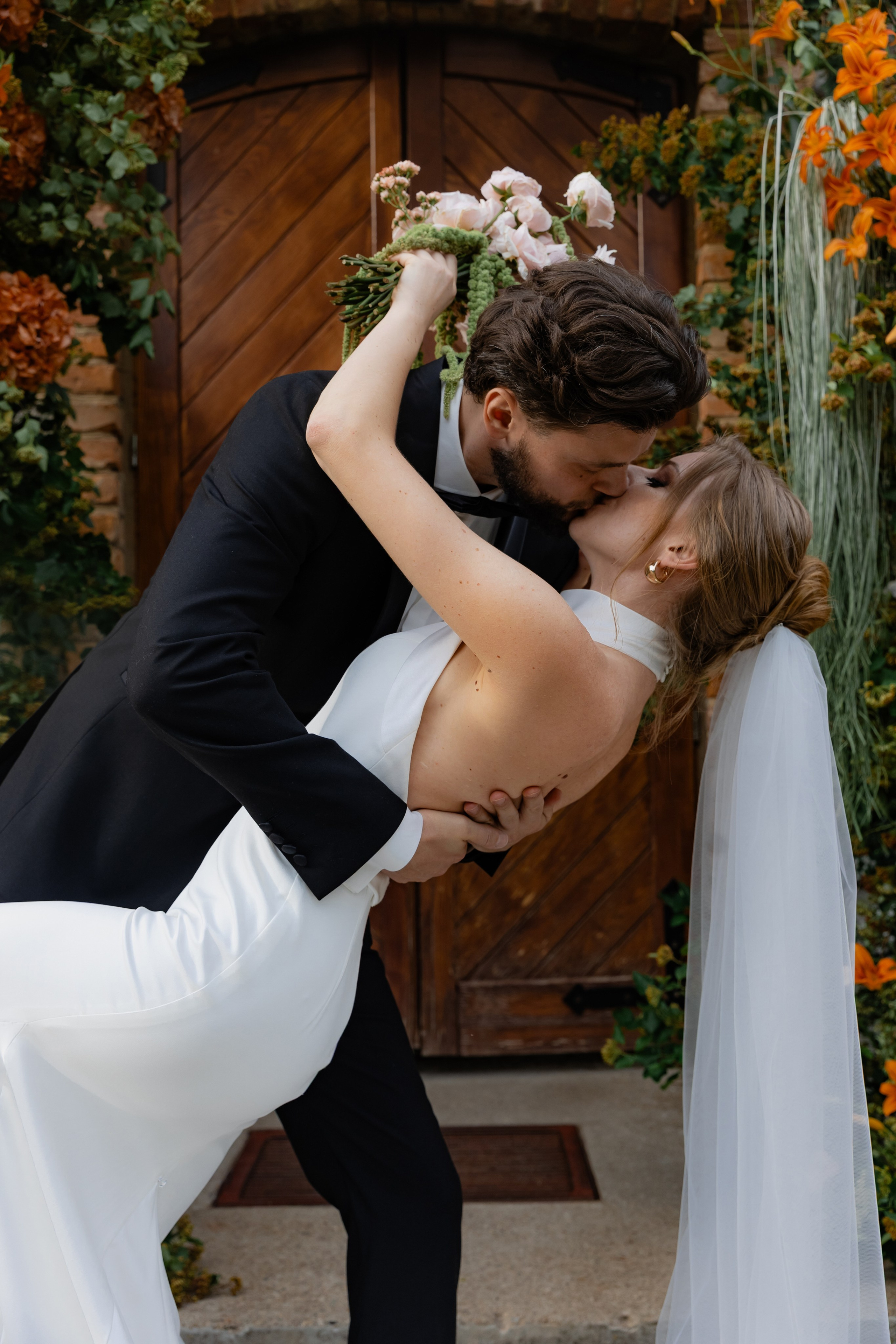 Anna & Alex film/digital Dwor Staiki. Свадебный фотограф Кристина Винокурова