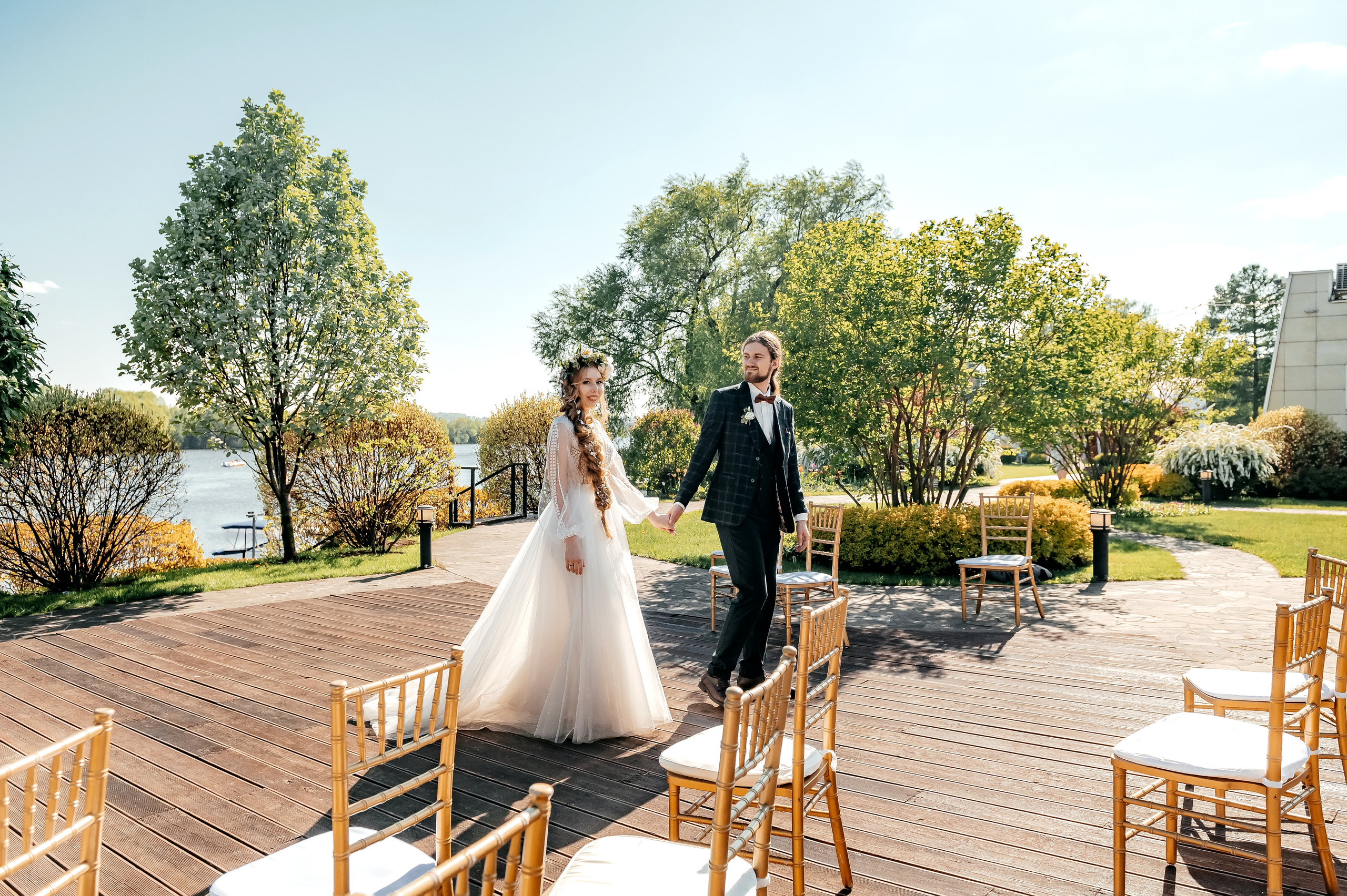 Свадьба с фотосессией в Усадьбе «Быково», основная часть — Яхт-клуб «Капитан». Свадебный и семейный фотограф Виктория Носачёва. Щелково, Москва и МО