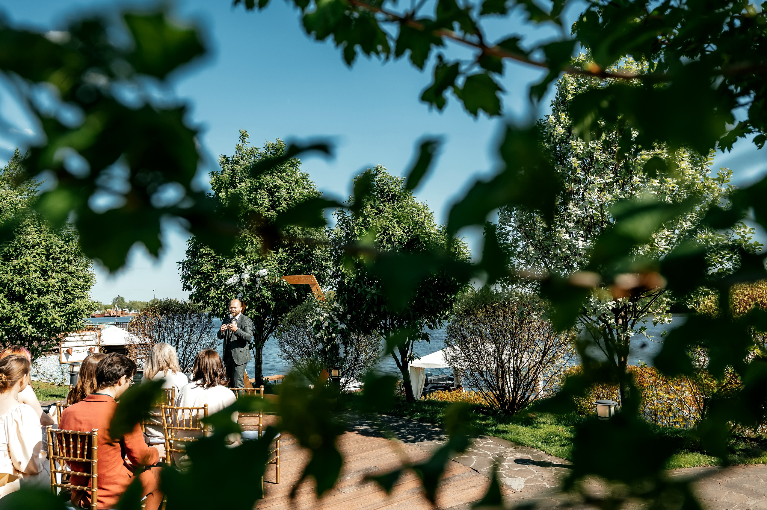 Свадьба с фотосессией в Усадьбе «Быково», основная часть — Яхт-клуб «Капитан». Свадебный и семейный фотограф Виктория Носачёва. Щелково, Москва и МО