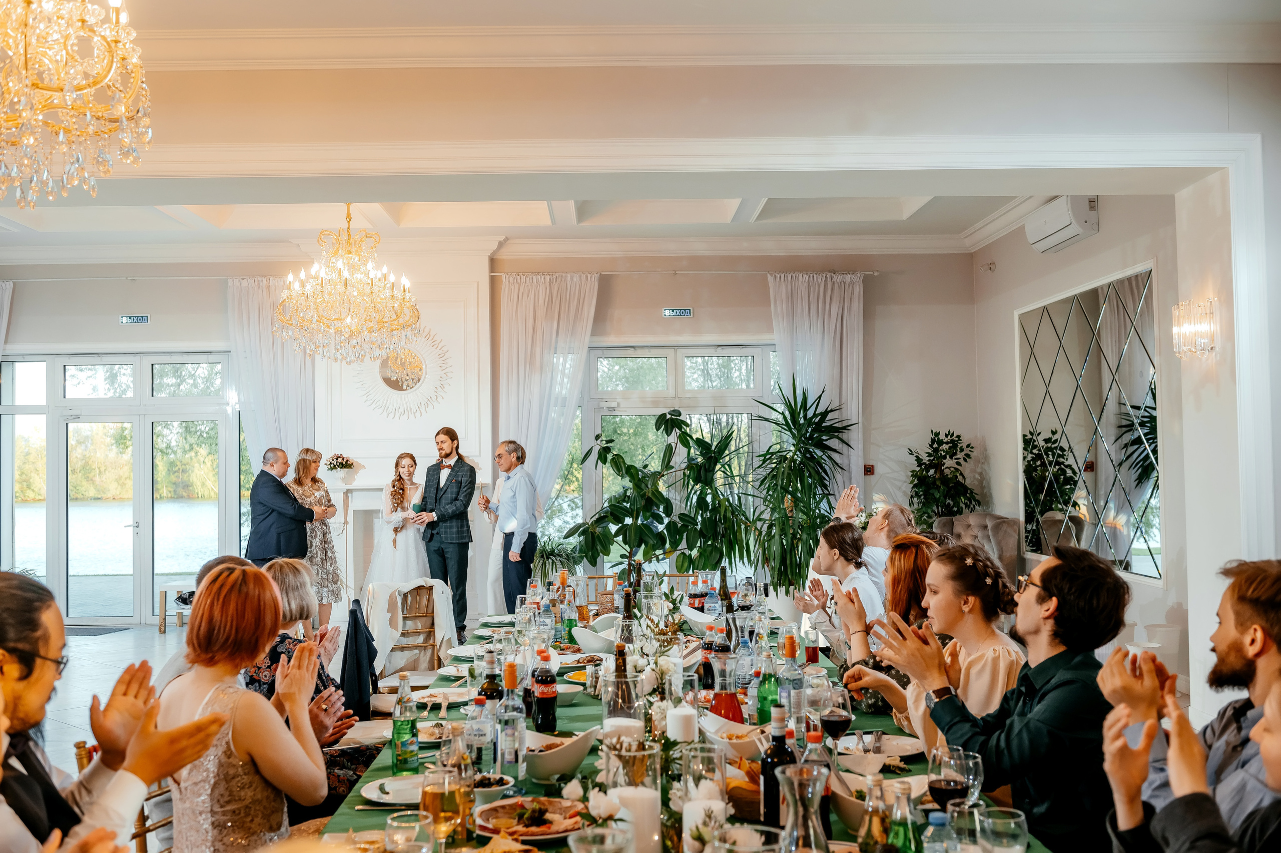 Свадьба с фотосессией в Усадьбе «Быково», основная часть — Яхт-клуб «Капитан». Свадебный и семейный фотограф Виктория Носачёва. Щелково, Москва и МО