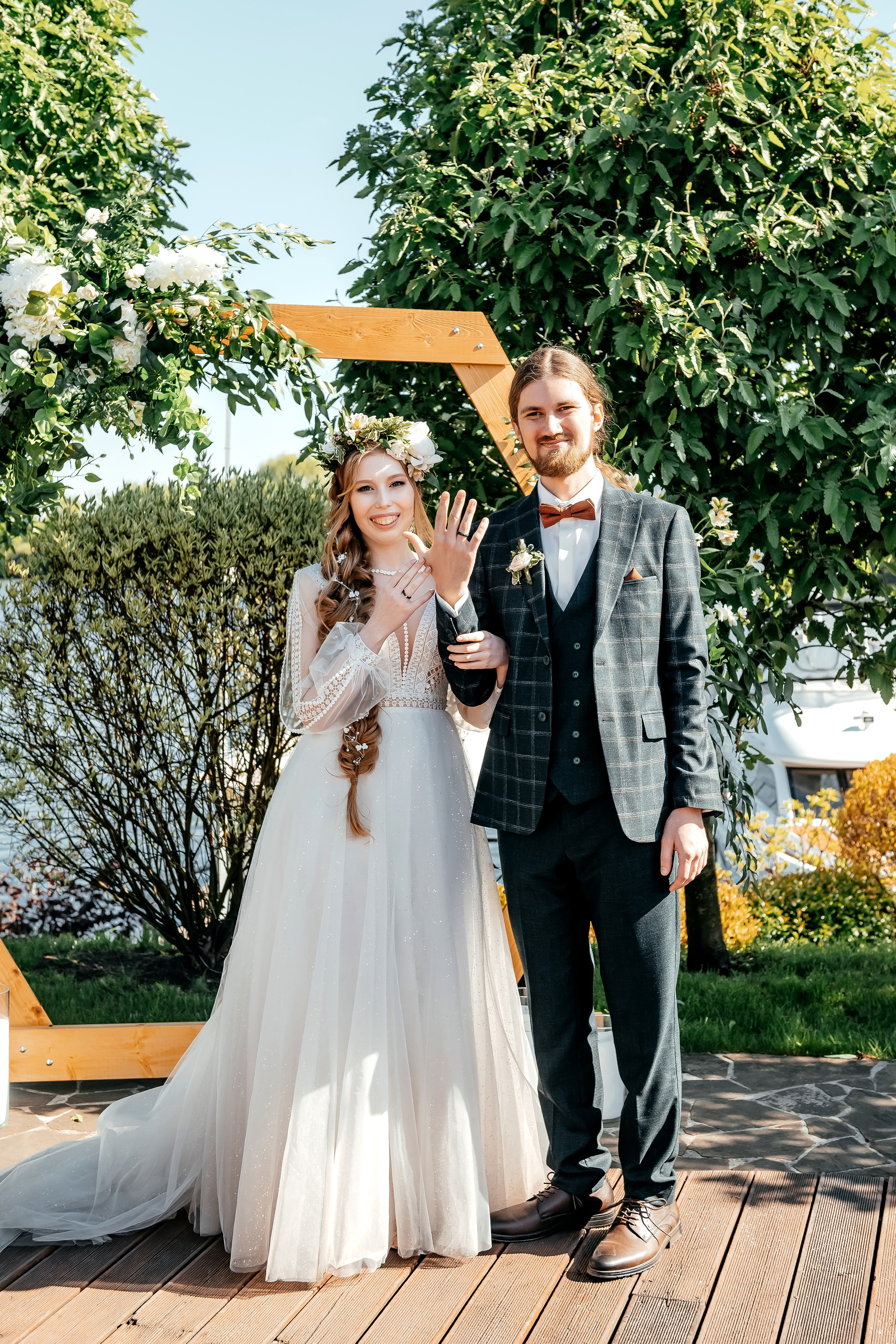 Свадьба с фотосессией в Усадьбе «Быково», основная часть — Яхт-клуб «Капитан». Свадебный и семейный фотограф Виктория Носачёва. Щелково, Москва и МО