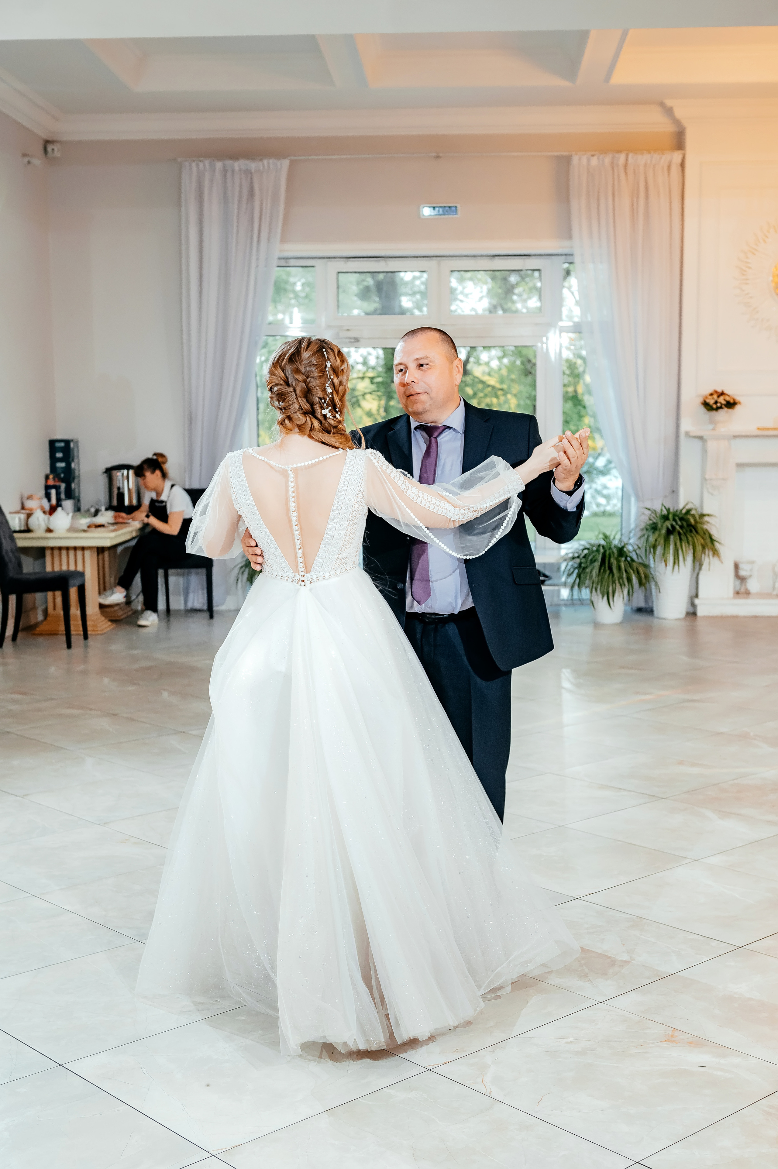 Свадьба с фотосессией в Усадьбе «Быково», основная часть — Яхт-клуб «Капитан». Свадебный и семейный фотограф Виктория Носачёва. Щелково, Москва и МО