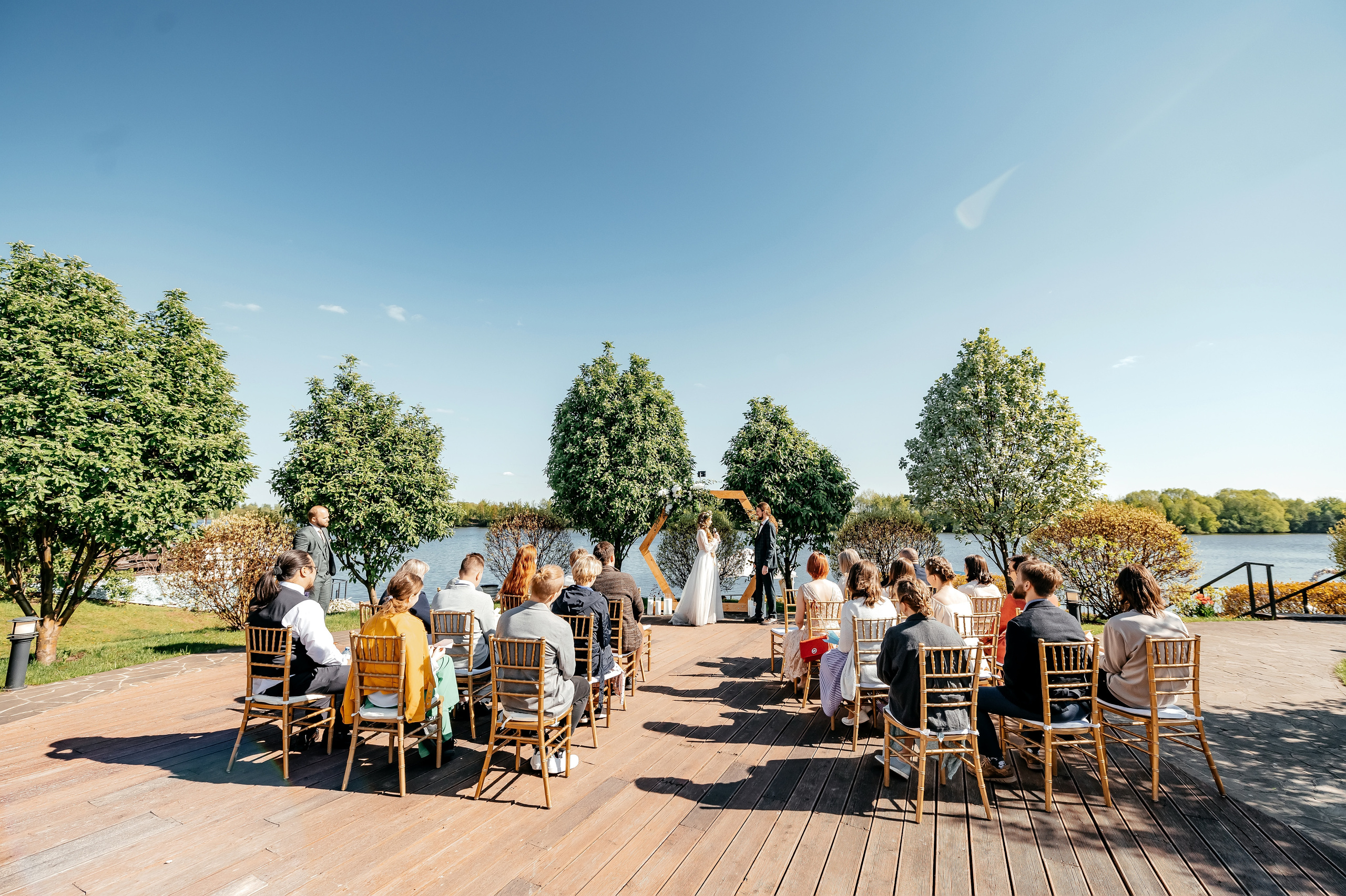Свадьба с фотосессией в Усадьбе «Быково», основная часть — Яхт-клуб «Капитан». Свадебный и семейный фотограф Виктория Носачёва. Щелково, Москва и МО