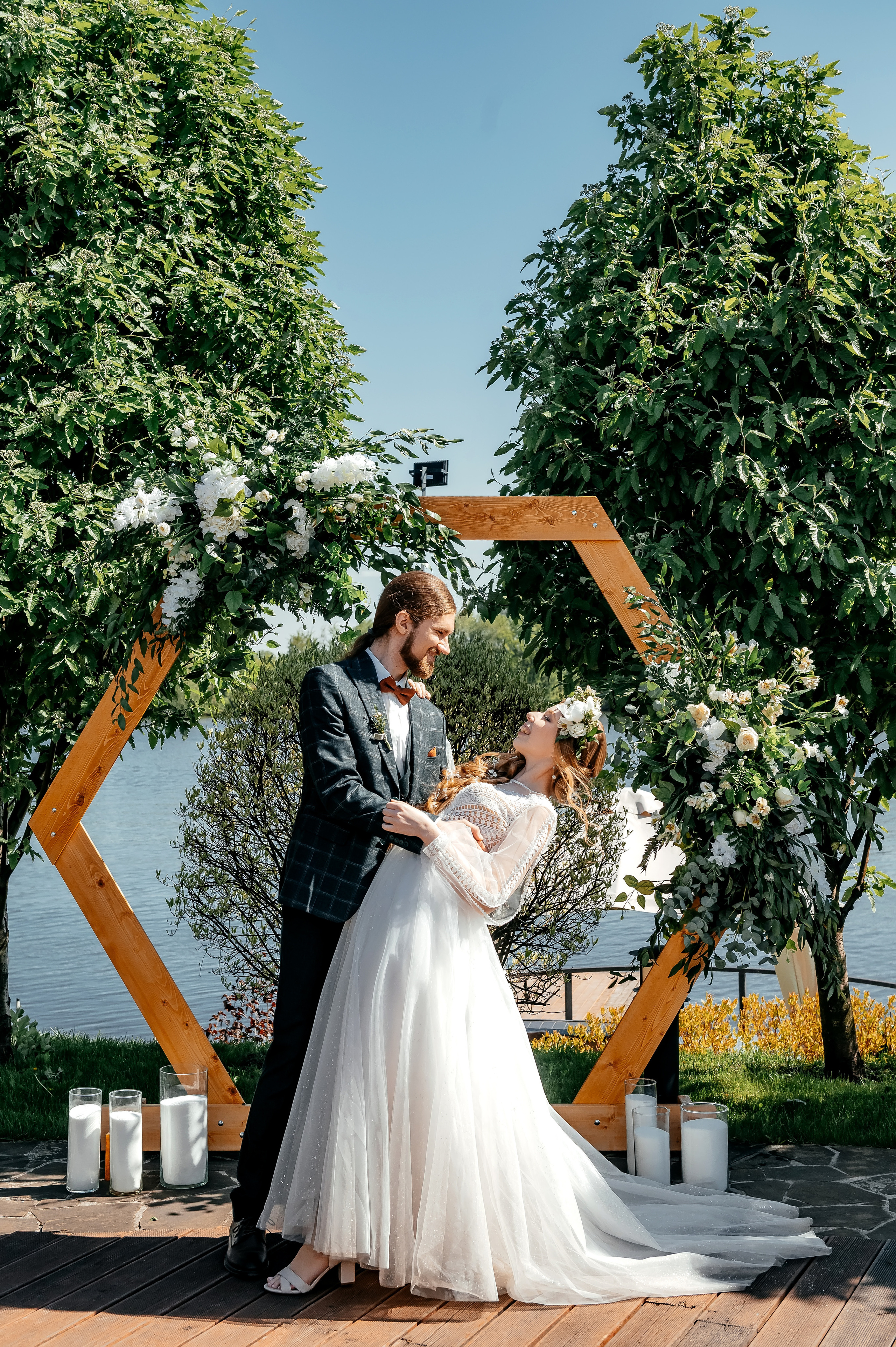 Свадьба с фотосессией в Усадьбе «Быково», основная часть — Яхт-клуб «Капитан». Свадебный и семейный фотограф Виктория Носачёва. Щелково, Москва и МО