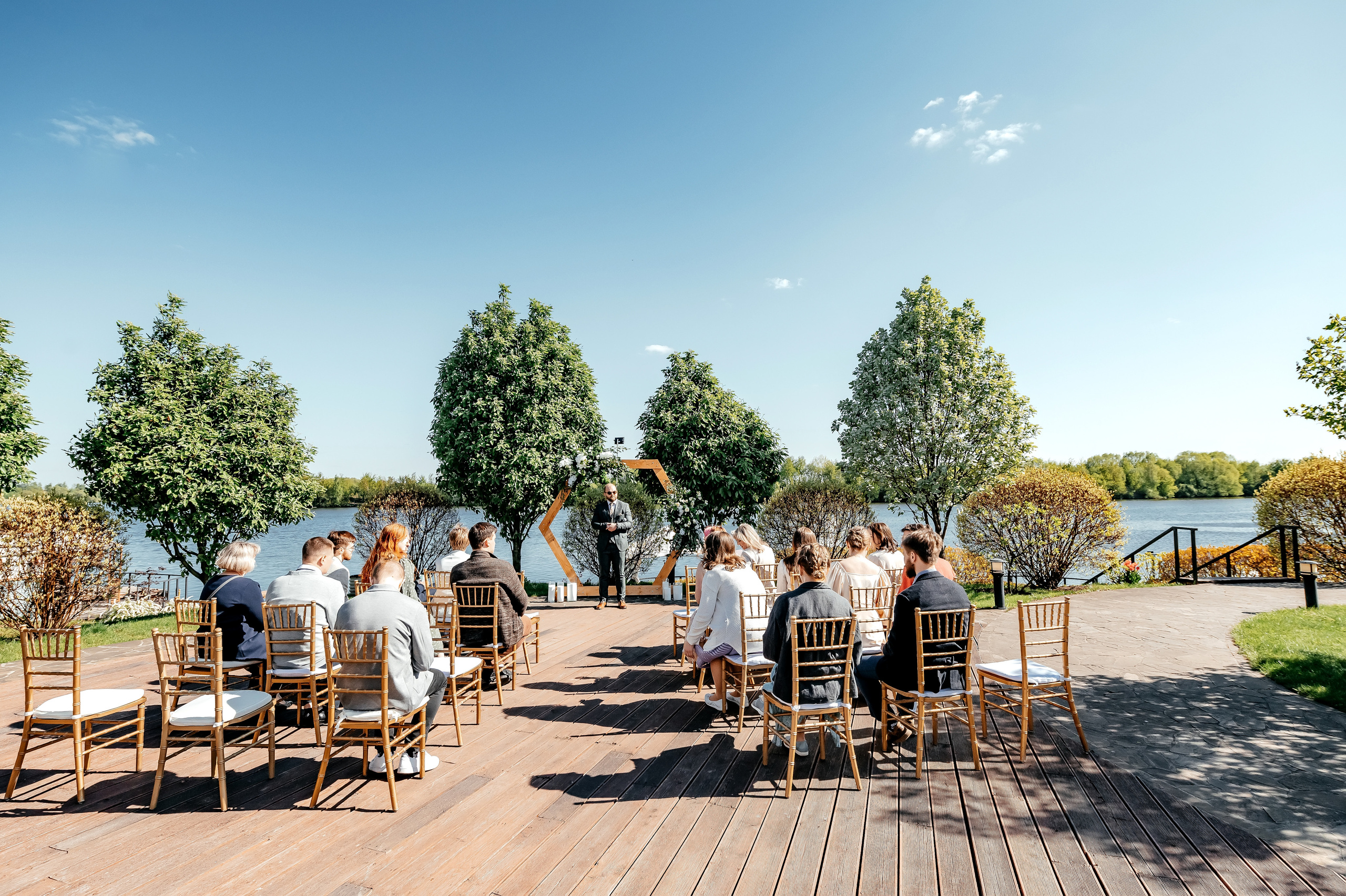 Свадьба с фотосессией в Усадьбе «Быково», основная часть — Яхт-клуб «Капитан». Свадебный и семейный фотограф Виктория Носачёва. Щелково, Москва и МО