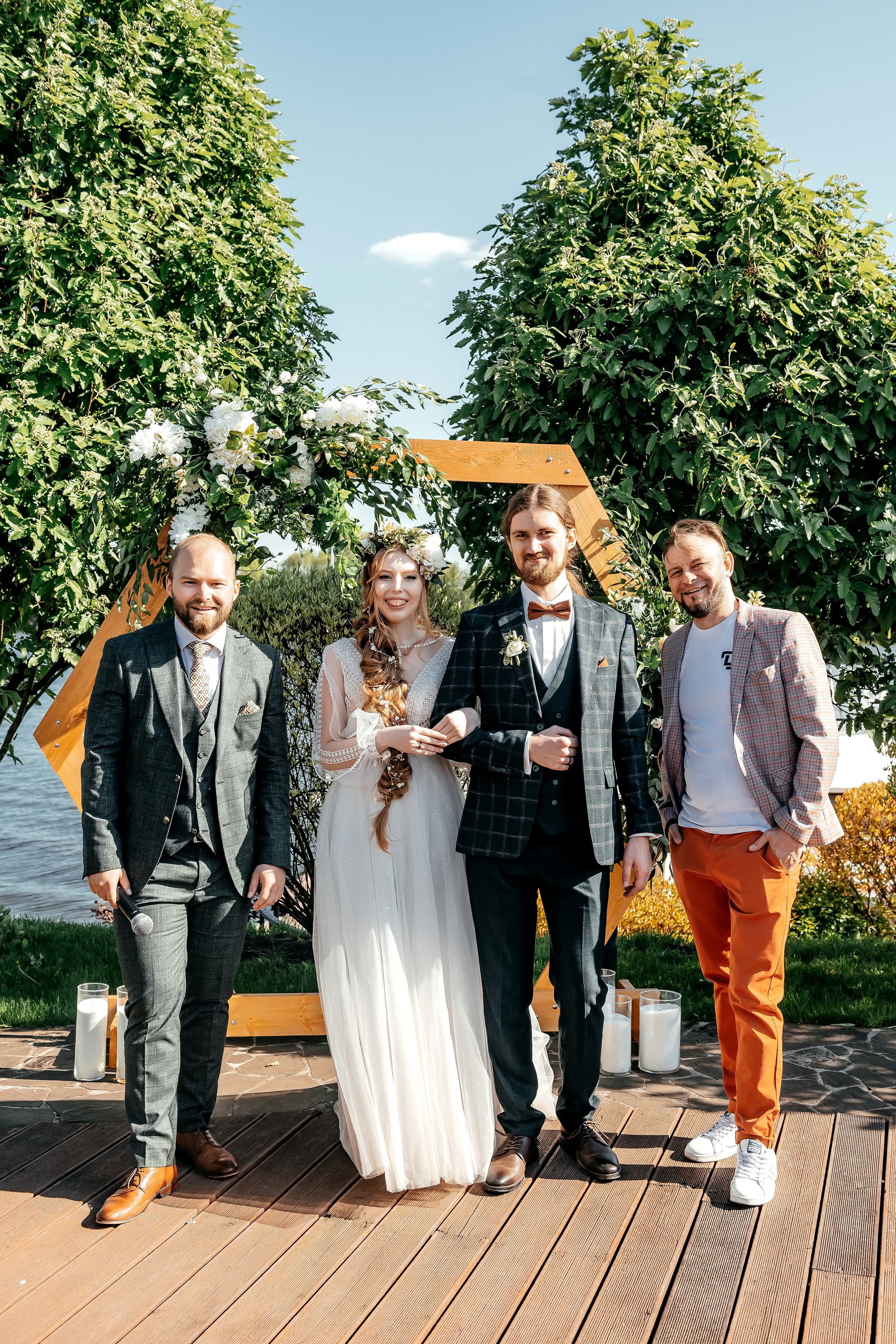 Свадьба с фотосессией в Усадьбе «Быково», основная часть — Яхт-клуб «Капитан». Свадебный и семейный фотограф Виктория Носачёва. Щелково, Москва и МО