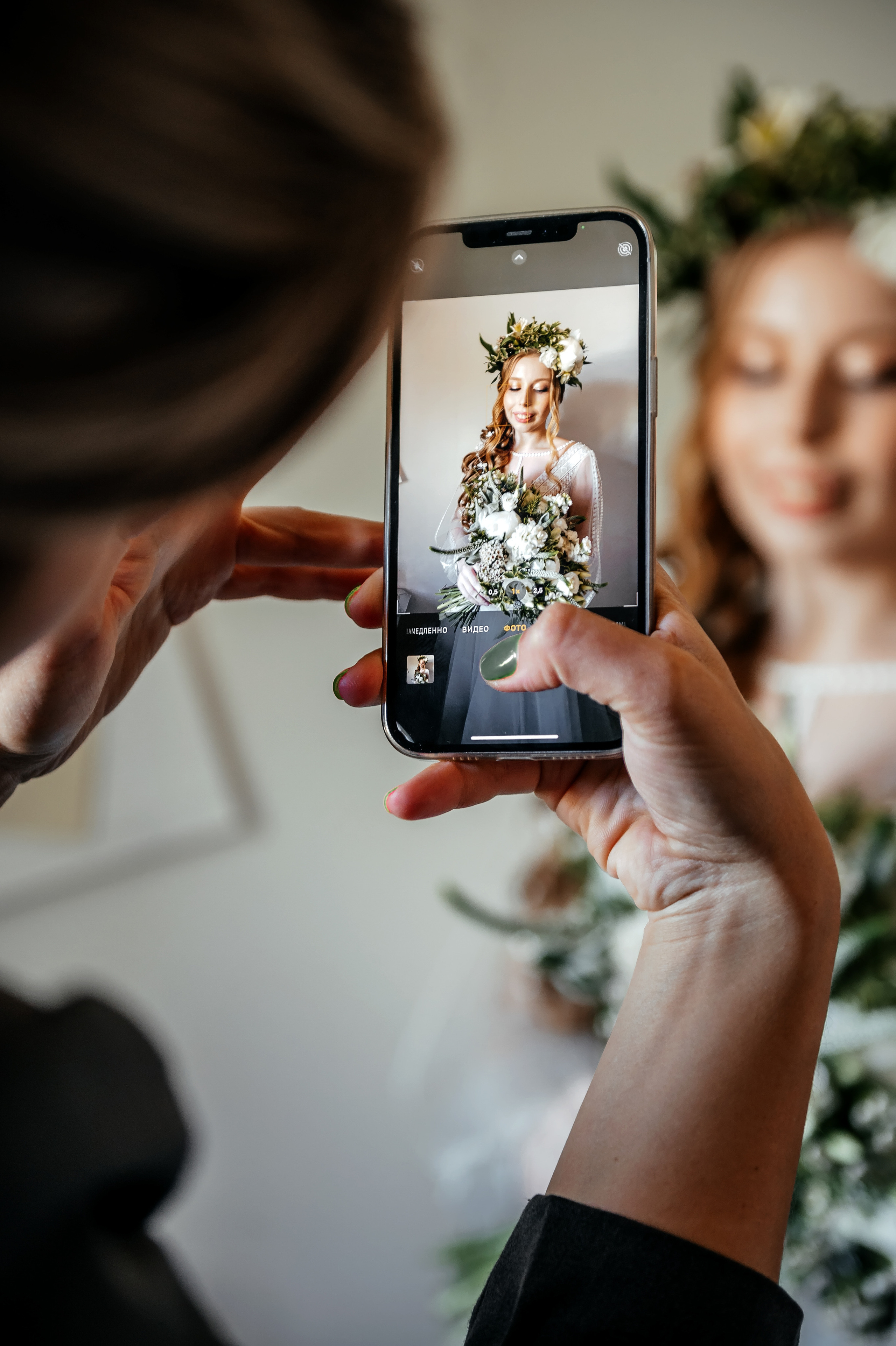 Свадьба с фотосессией в Усадьбе «Быково», основная часть — Яхт-клуб «Капитан». Свадебный и семейный фотограф Виктория Носачёва. Щелково, Москва и МО