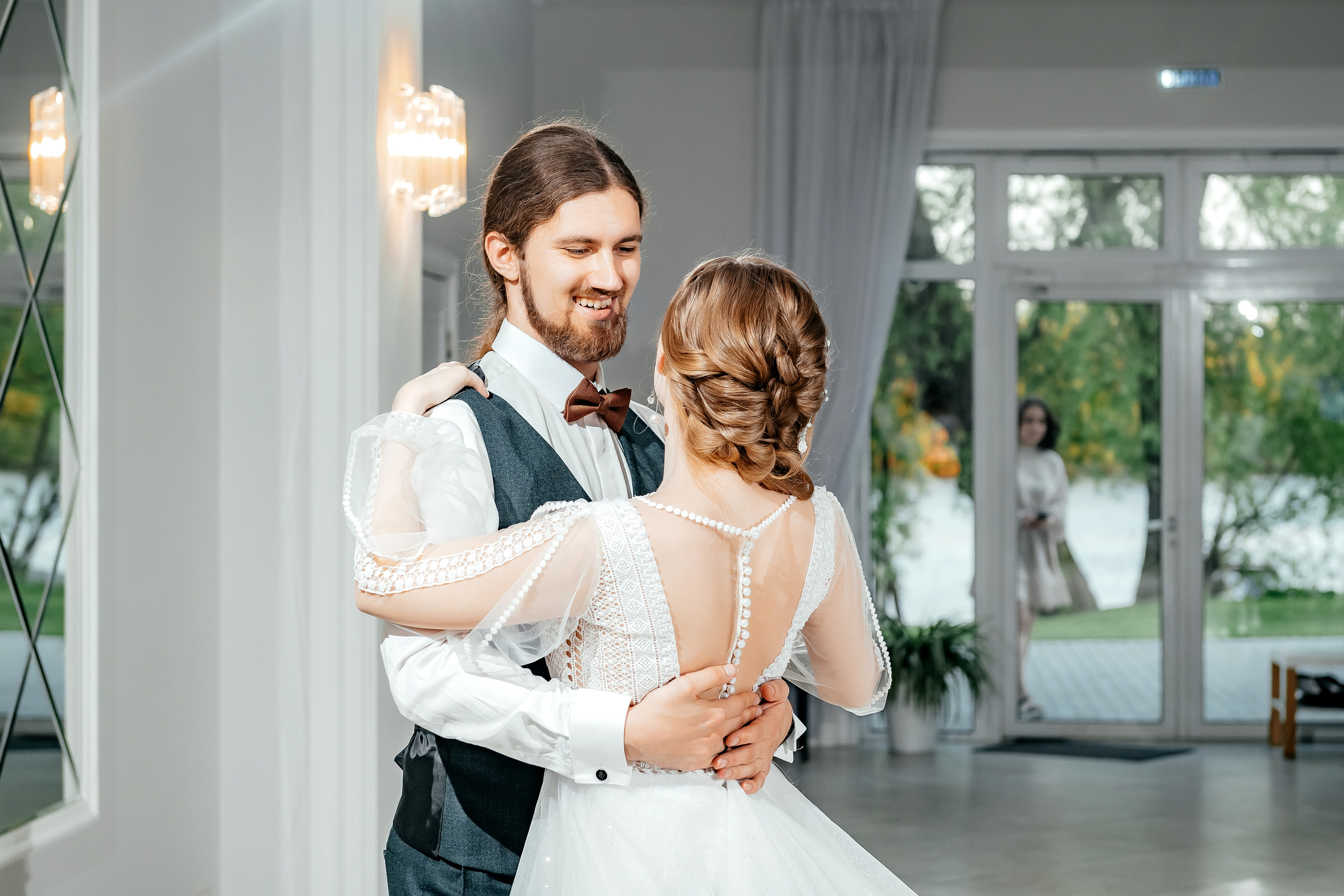 Свадьба с фотосессией в Усадьбе «Быково», основная часть — Яхт-клуб «Капитан». Свадебный и семейный фотограф Виктория Носачёва. Щелково, Москва и МО