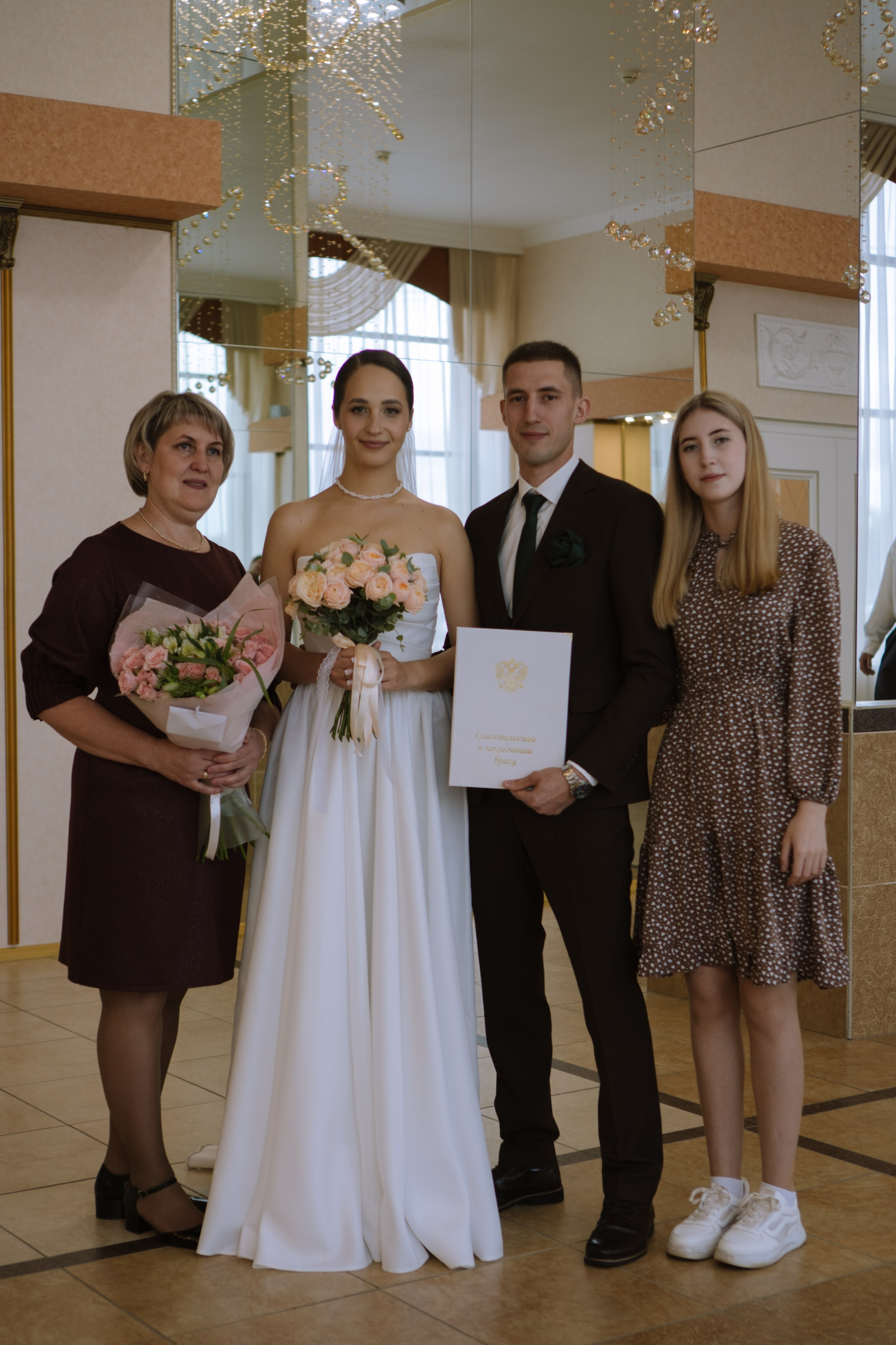 РЕПОРТАЖНАЯ СЬЕМКА В ЗАГСЕ. Профессиональный фотограф, Санкт-Петербург — Виктория Богомолова