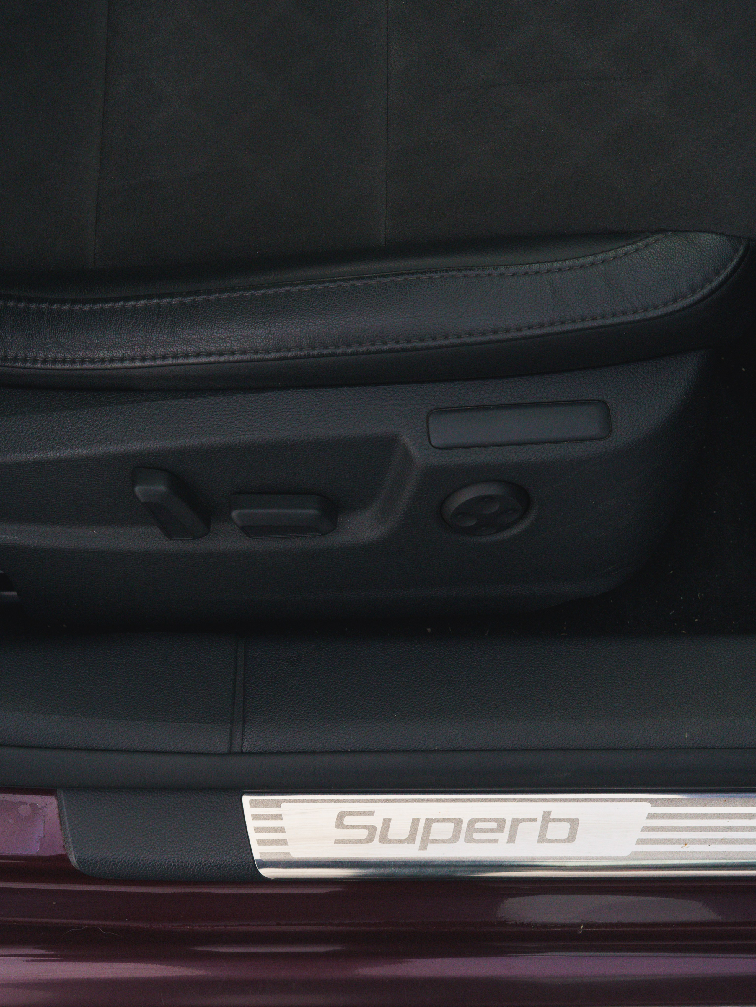 SKODA SuperB Combi 2.0 tsi 2013 / Пётр. Автомобильный фотограф Микрюков Максим г. Санкт-Петербург