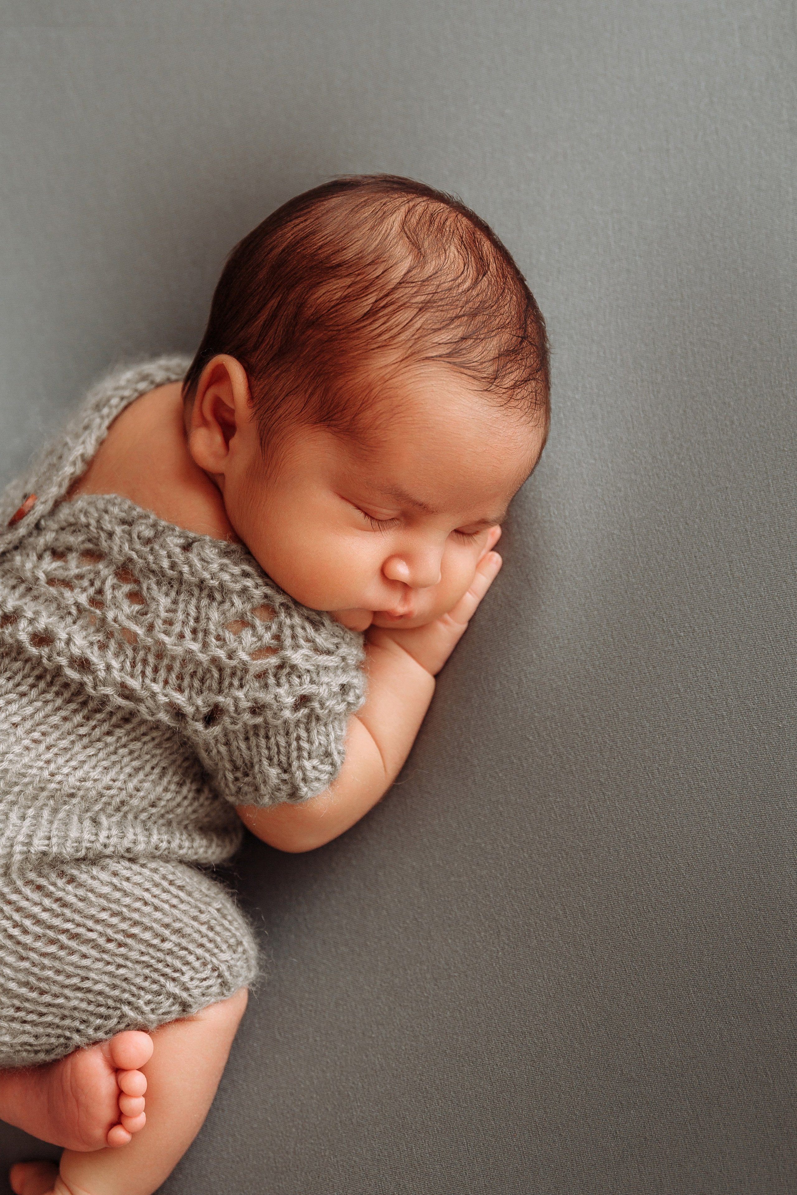 Лео. Фотограф новорожденных Тверь Диана Муляева