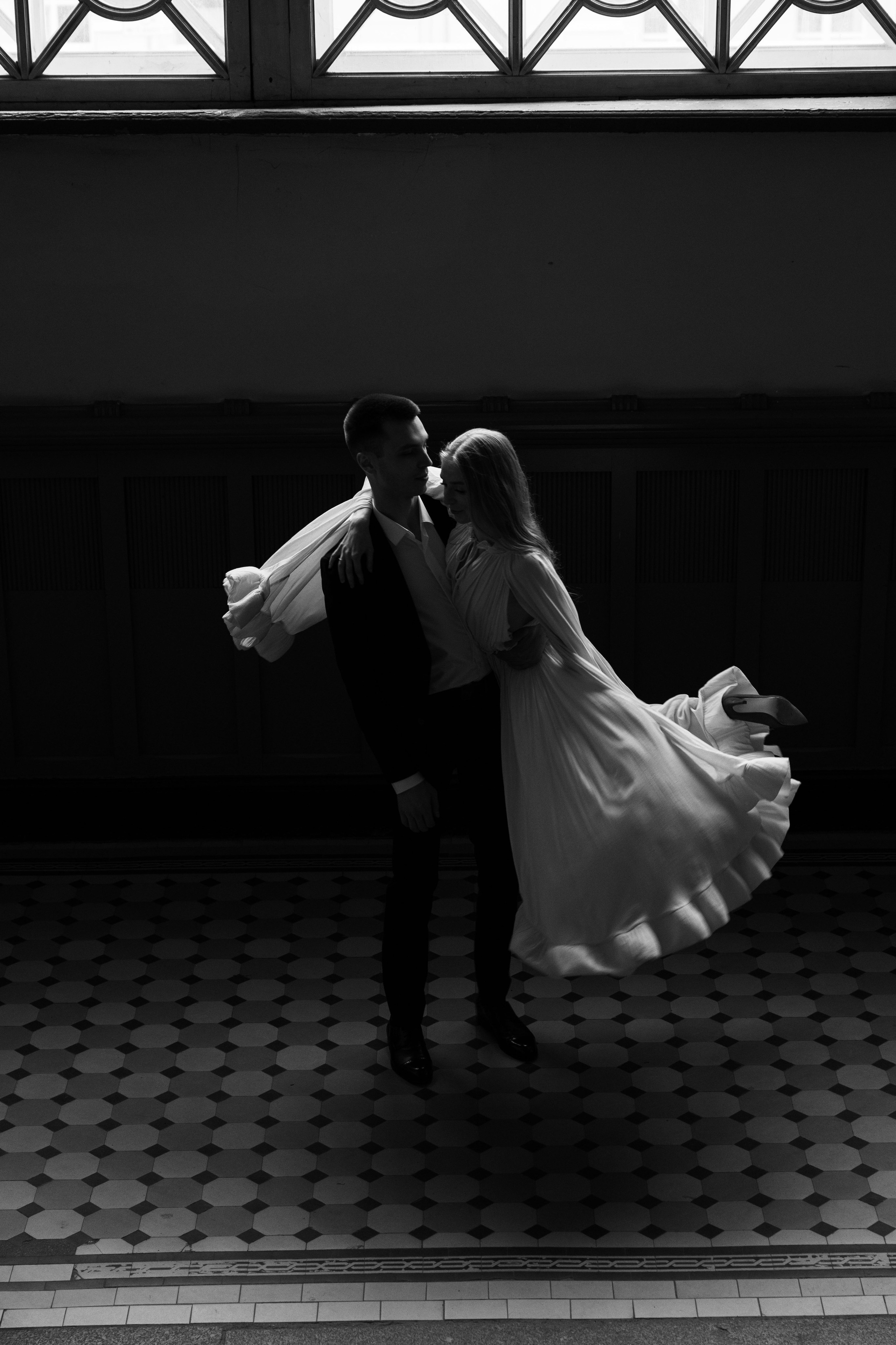 Даша и Константин Витебский вокзал. Фотограф/видеограф в Санкт-Петербурге Динара Гольдина