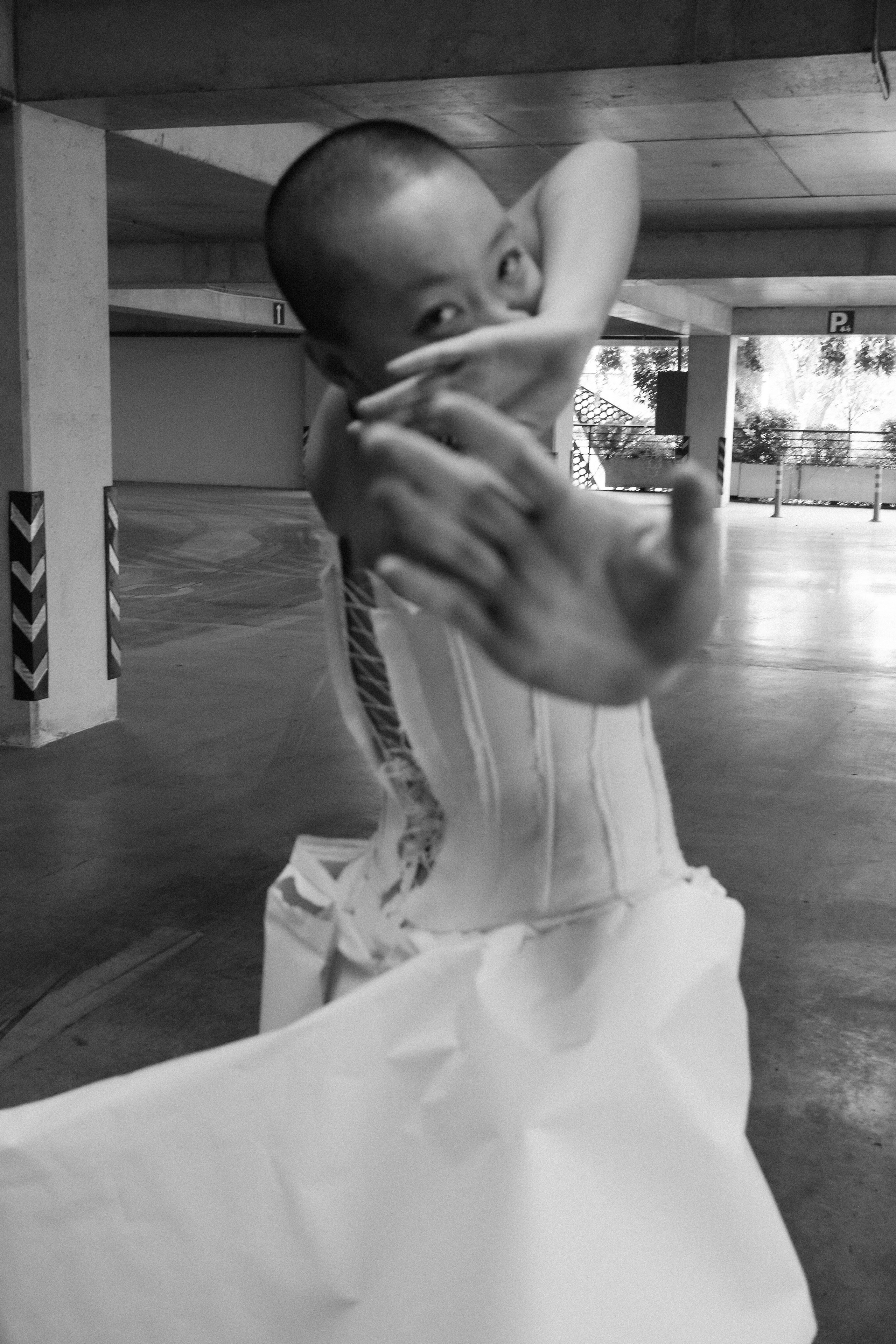 Tibetan girl. Photographer Tbilisi