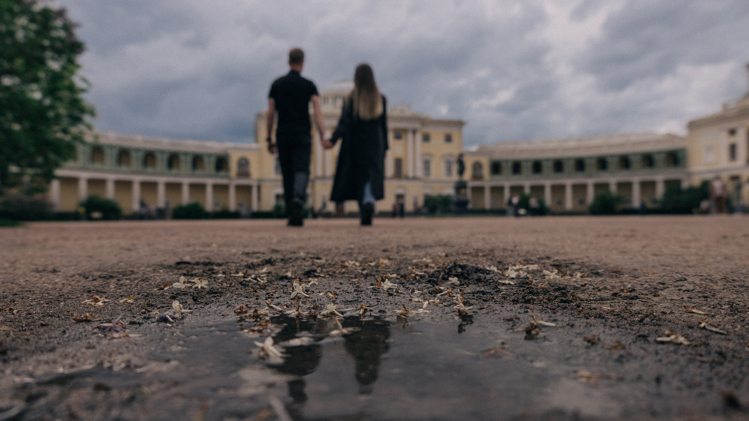 История любви Игоря и Мирославы в Павловском парке. Профессиональный фотограф в Санкт-Петербурге Александр Волосенцев